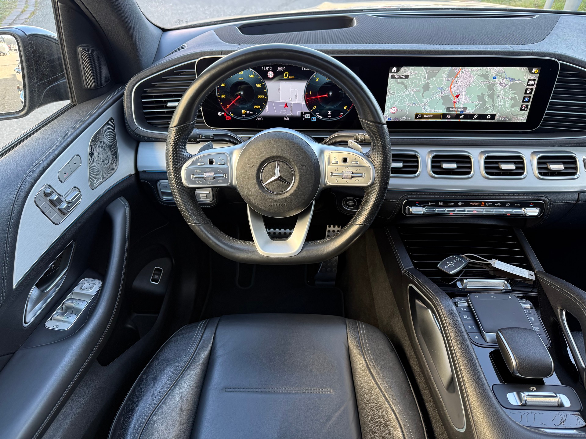 MERCEDES-BENZ GLE 350 d 4Matic AMG Line 9G-Tronic Pano/MFK/Garantie/AHK-image-9