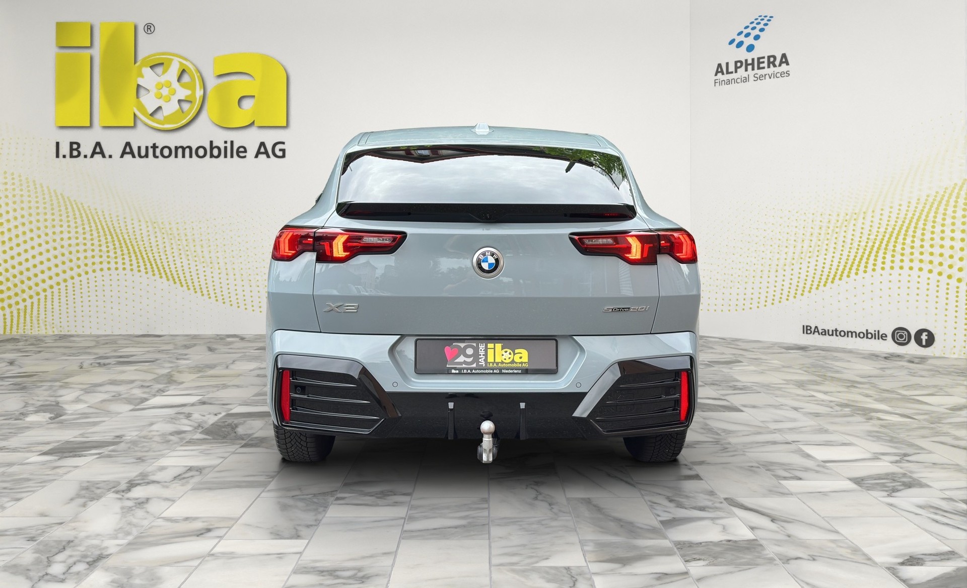 BMW X2 sDrive 20i 48V M Sport (CH) AHK Innovationspaket-showroom-element-3