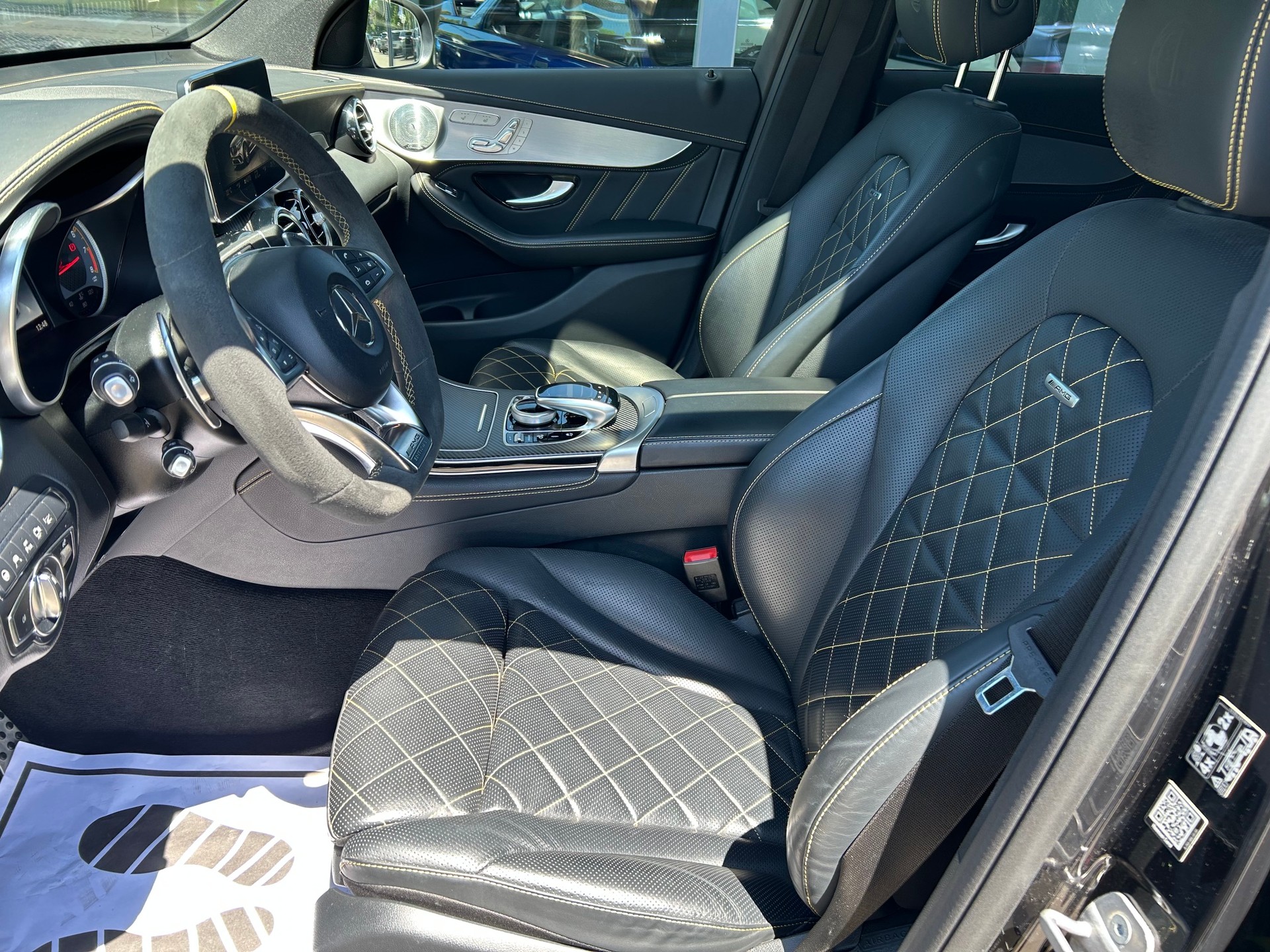 MERCEDES-BENZ GLC Coupé 63 S AMG Edition 1 4Matic+ 9G-Tronic-image-10