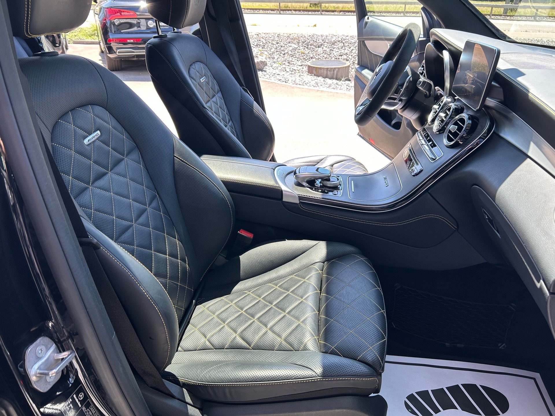 MERCEDES-BENZ GLC Coupé 63 S AMG Edition 1 4Matic+ 9G-Tronic-image-12