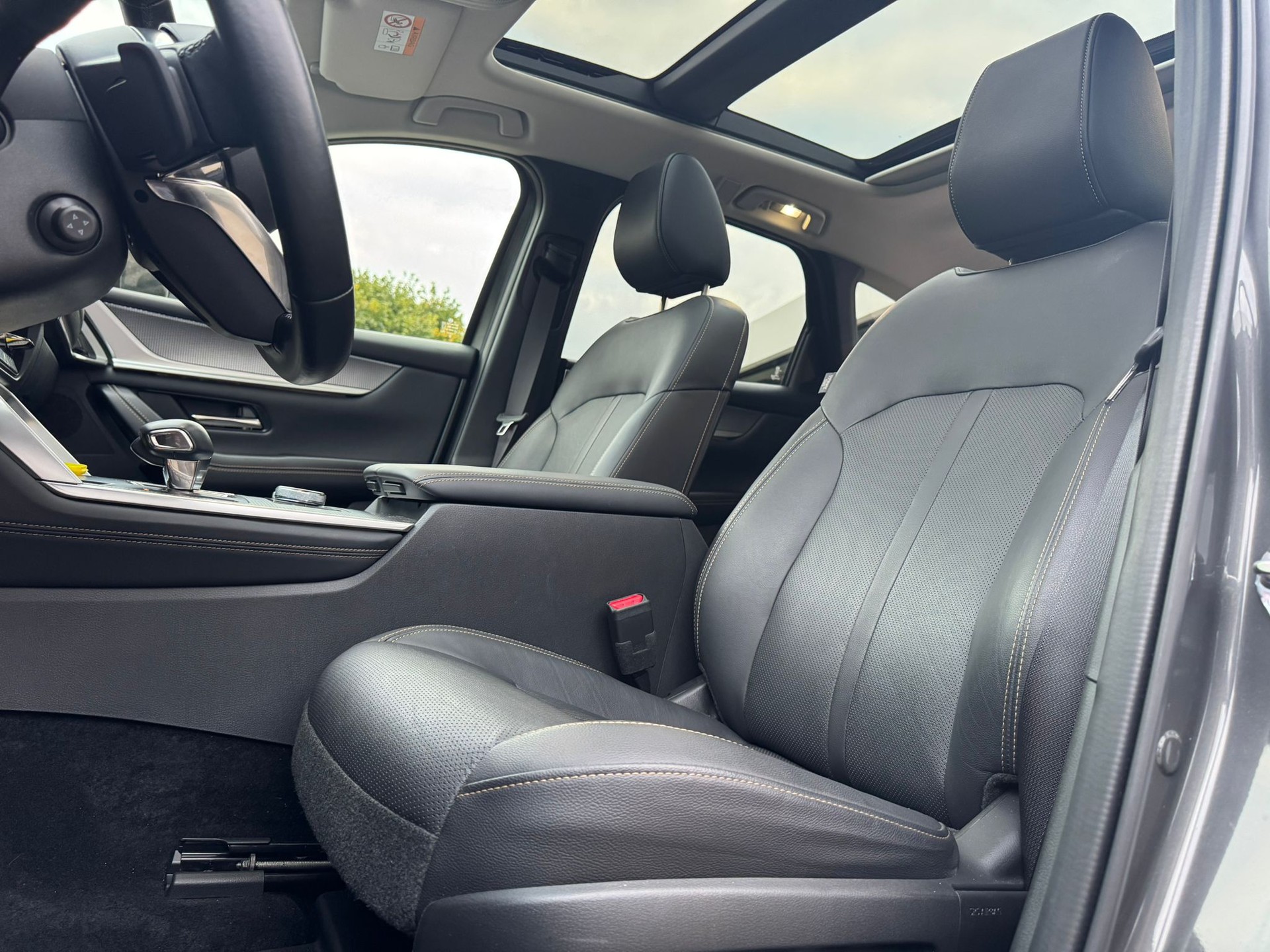 MAZDA CX-60 e-Skyactiv PHEV 327 AWD Homura-image-14