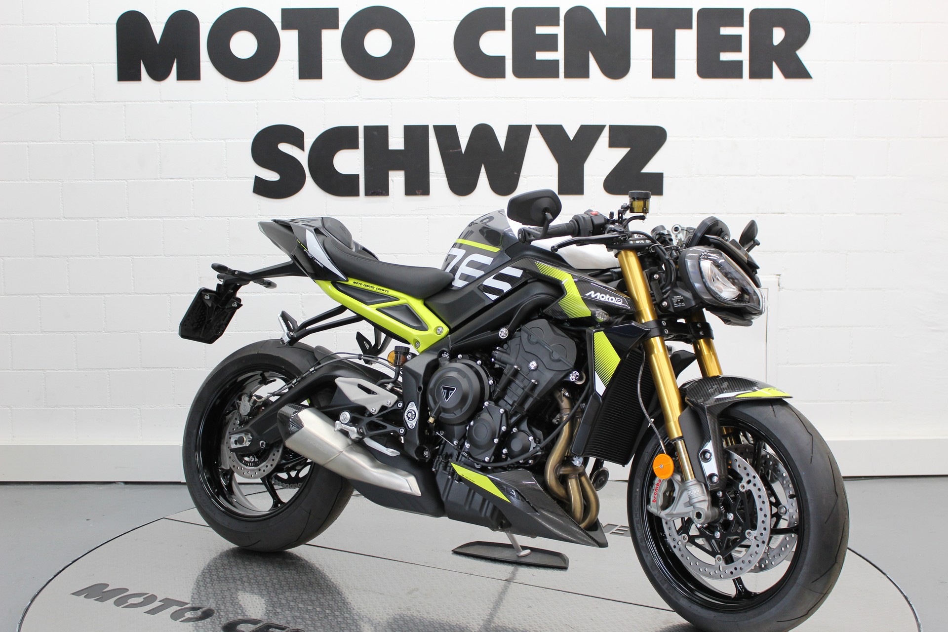TRIUMPH Street Triple Moto2 765-image-1