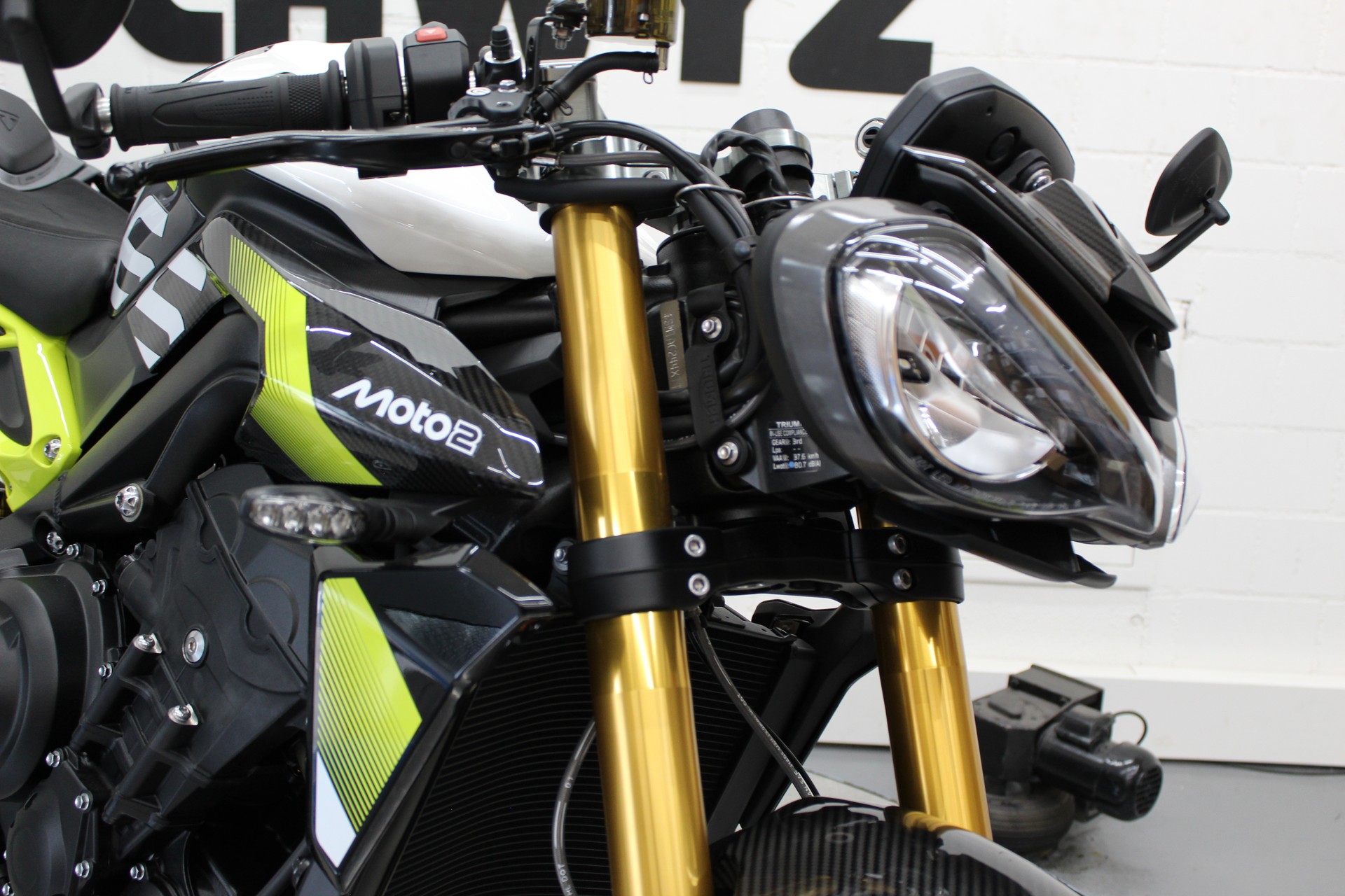 TRIUMPH Street Triple Moto2 765-image-11
