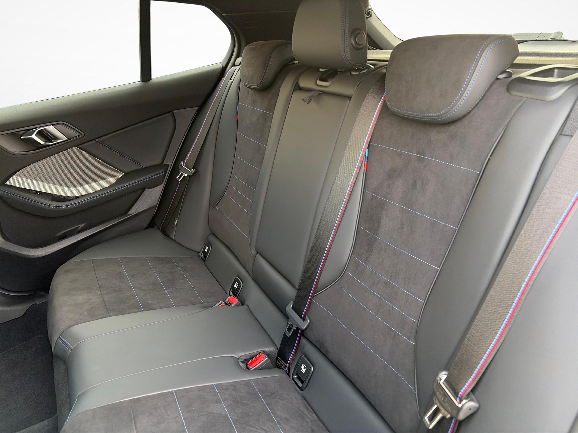 BMW 123 xDrive-image-11