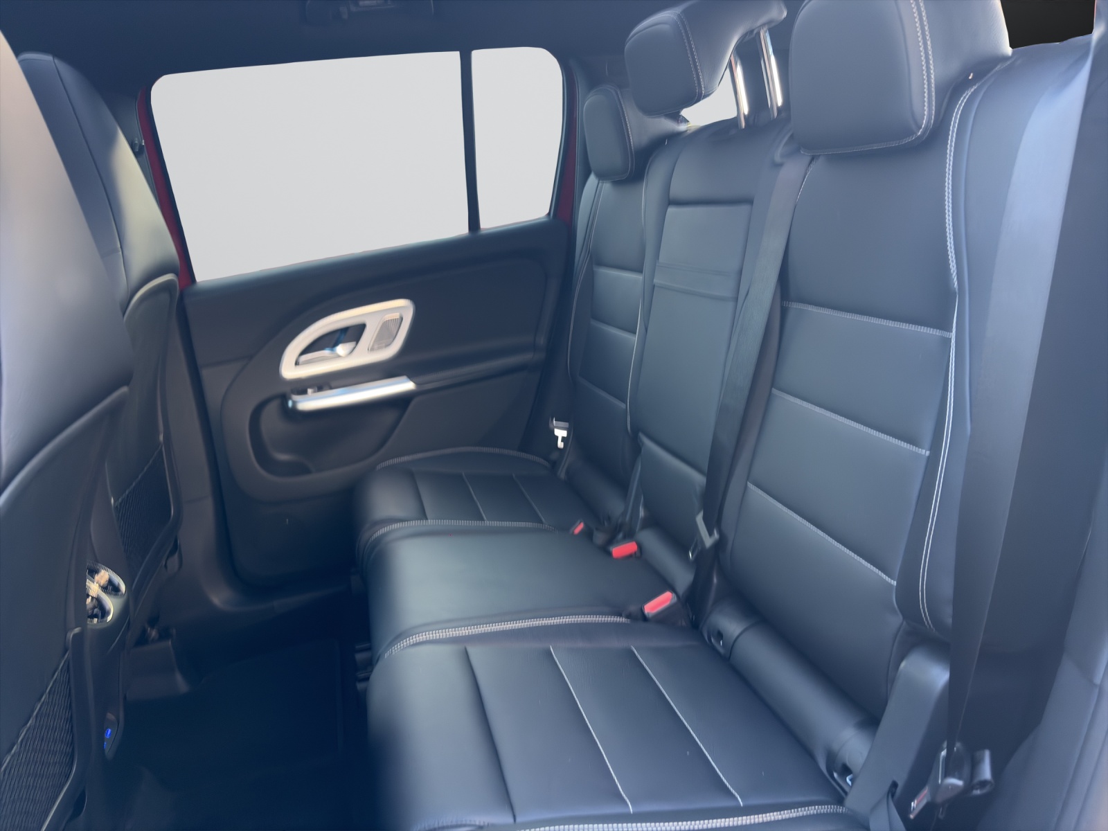 MERCEDES-BENZ GLB 220 4Matic 8G-Tronic-image-9