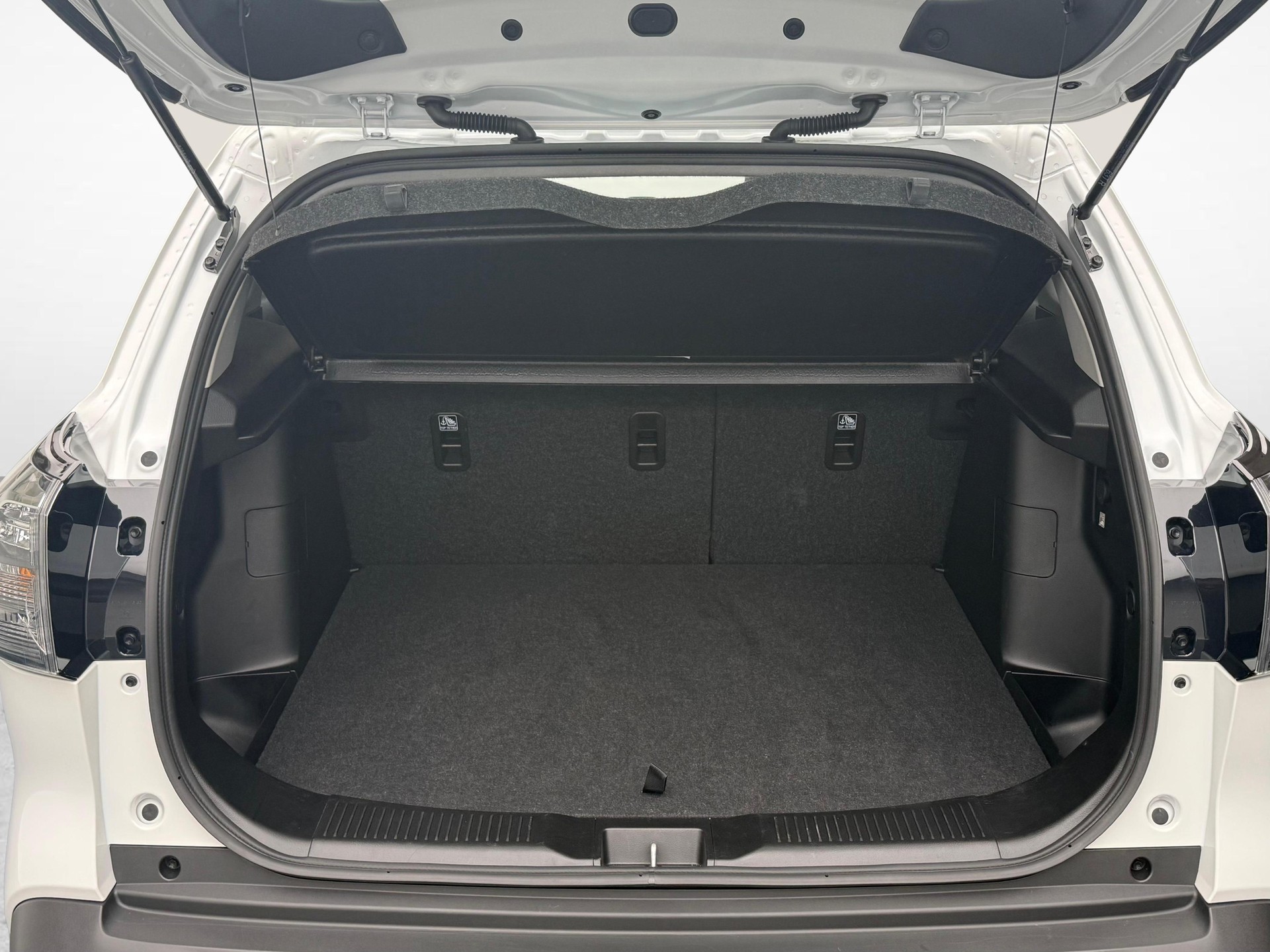 SUZUKI S-Cross 1.5 Compact Top Hybrid 4x4-image-11