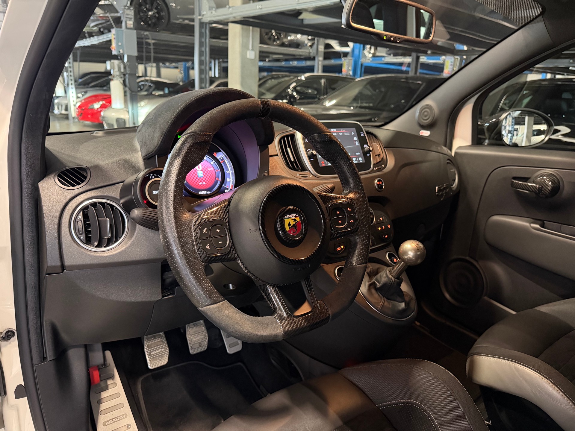 FIAT 595 1.4 16V Turbo Abarth Competition *Carbon seats Sabelt*-image-7
