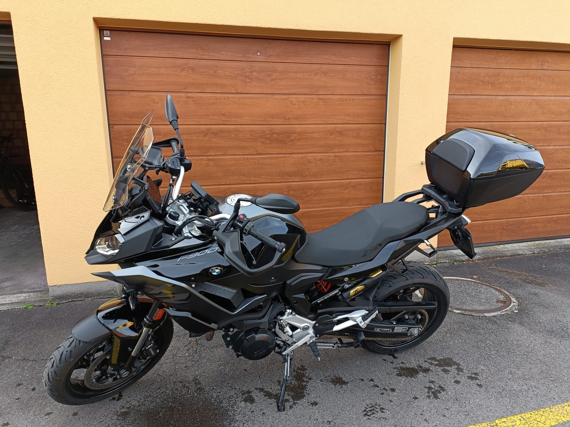 BMW F 900 XR A2 (35kW) ABS-image-2