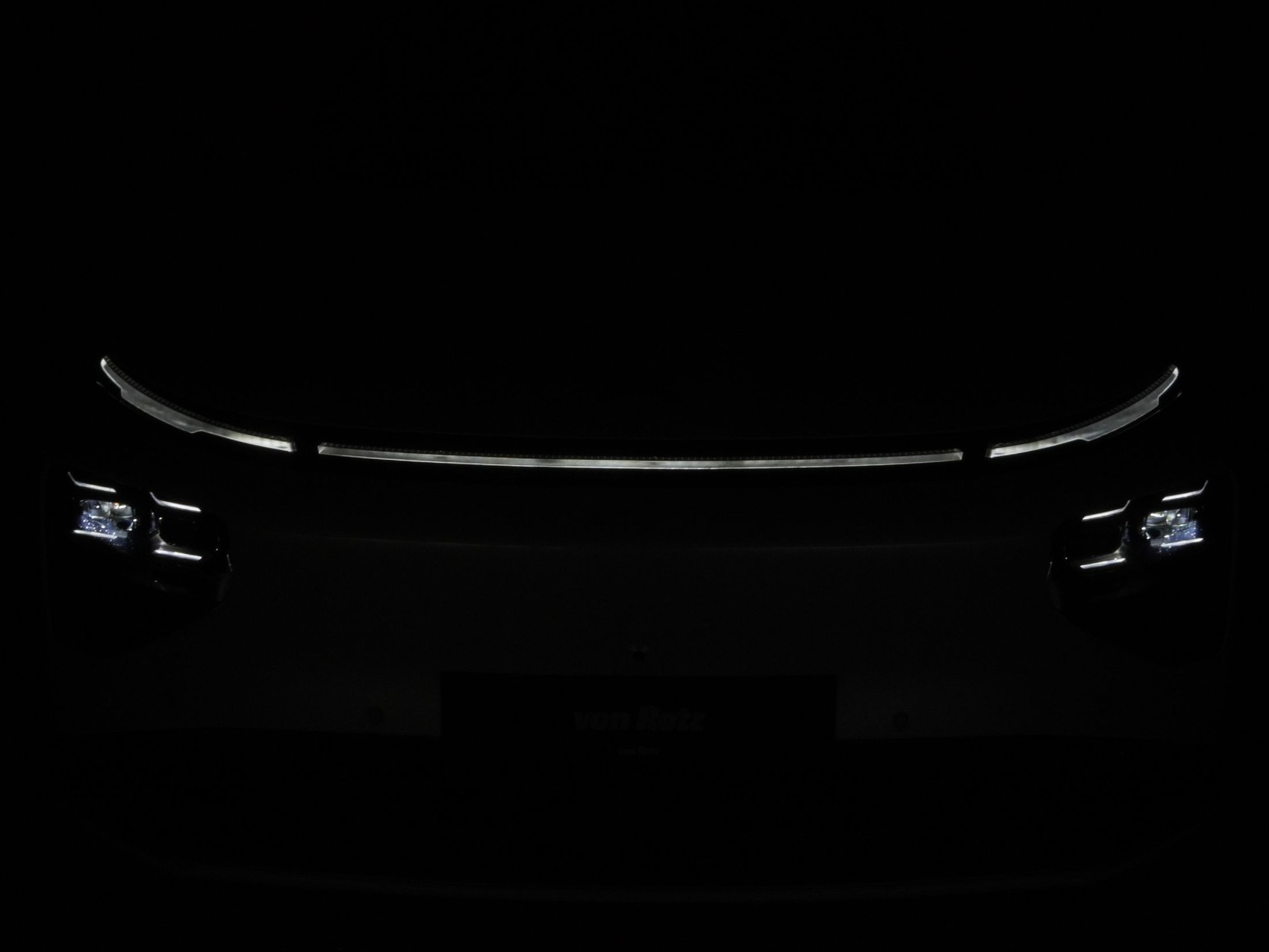 XPENG G9 Performance Black Edition AWD-image-8