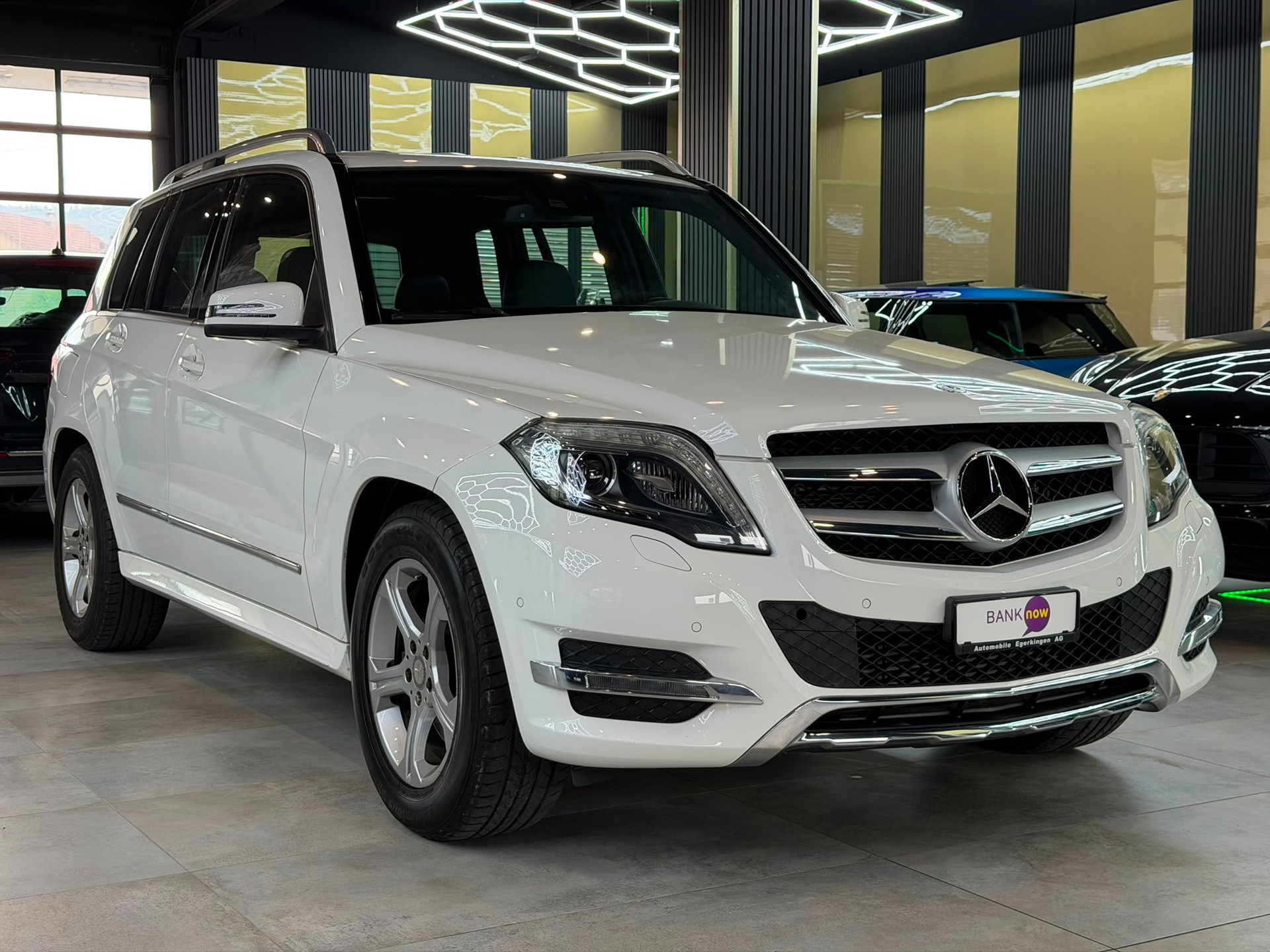MERCEDES-BENZ GLK 220 BlueTEC Swiss Star Ed. 4Matic 7G-Tronic-showroom-element-2