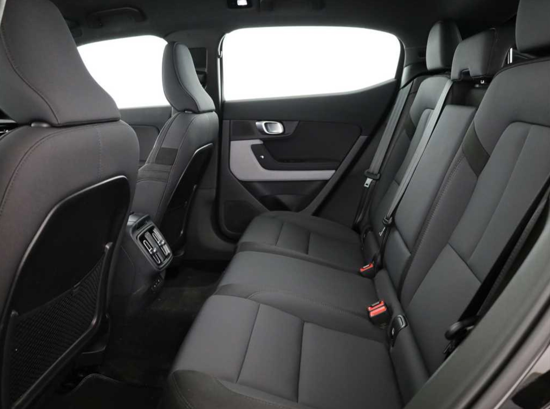 POLESTAR Polestar 2 Long Range Single Plus Pack 82kWh-image-6