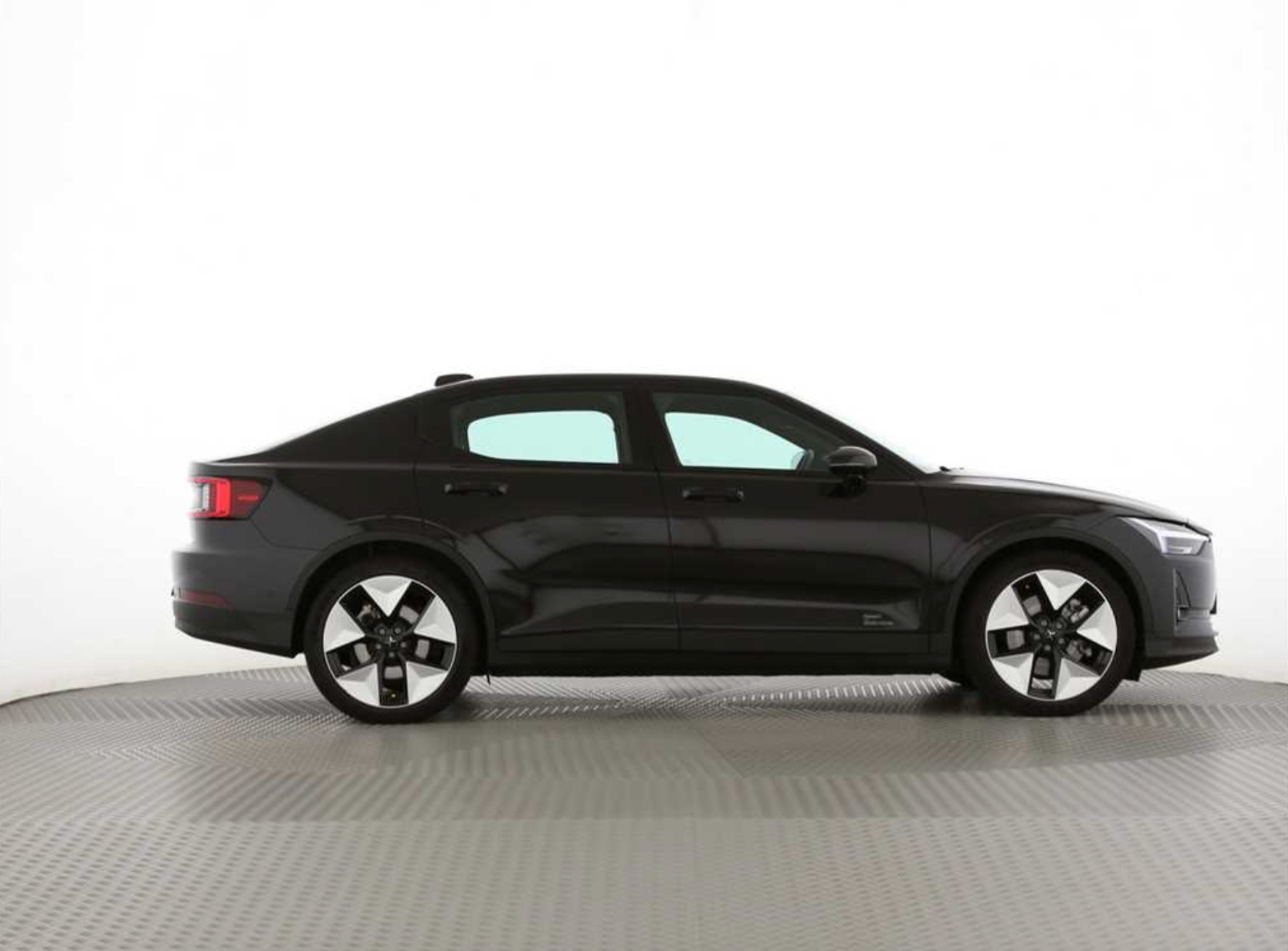 POLESTAR Polestar 2 Long Range Single Plus Pack 82kWh-image-12