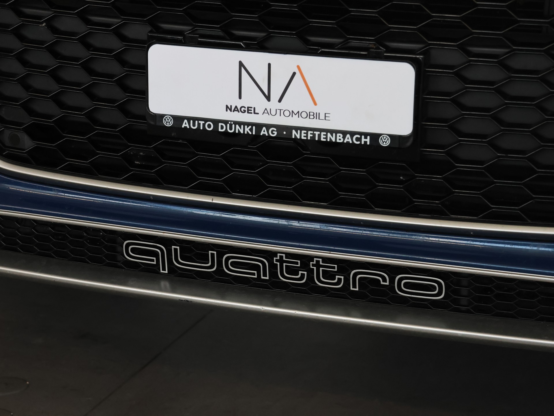 AUDI RS Q3 2.5 TFSI performance quattro S-tronic *Bose* *Sitzheizung* *Rückfahrkamera*-image-10