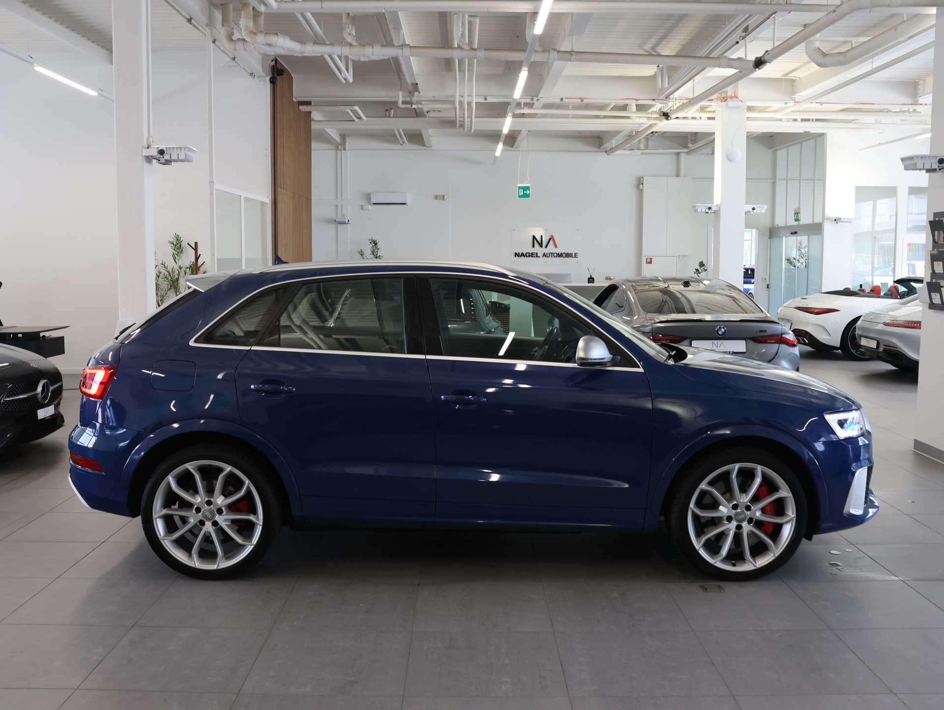 AUDI RS Q3 2.5 TFSI performance quattro S-tronic *Bose* *Sitzheizung* *Rückfahrkamera*-image-7