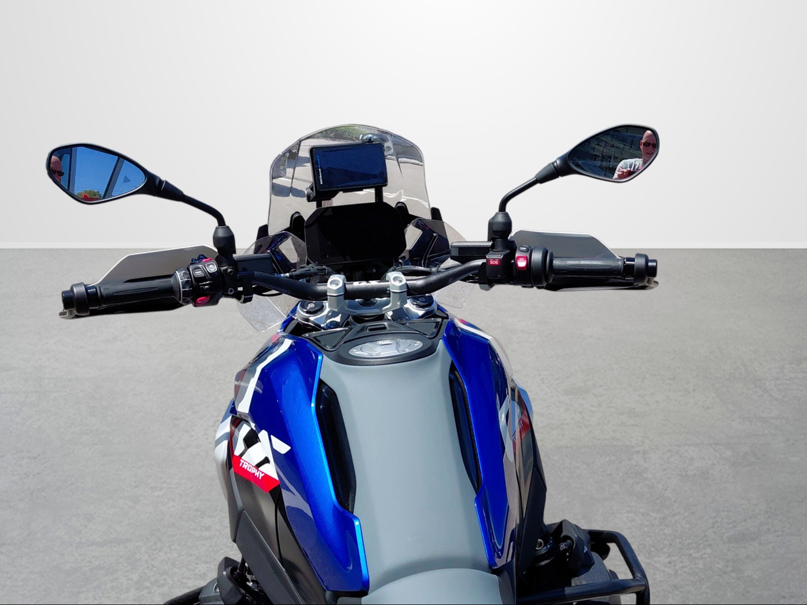 BMW R 1300 GS-image-7