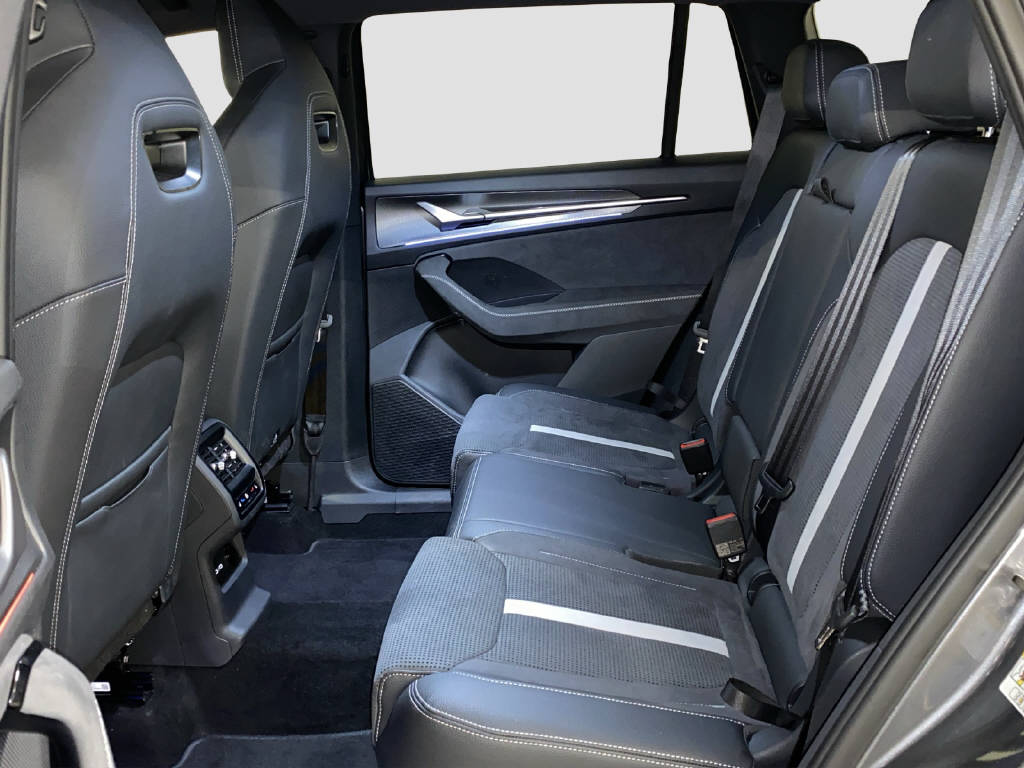SKODA Kodiaq 2.0 TDI SportLine-image-12