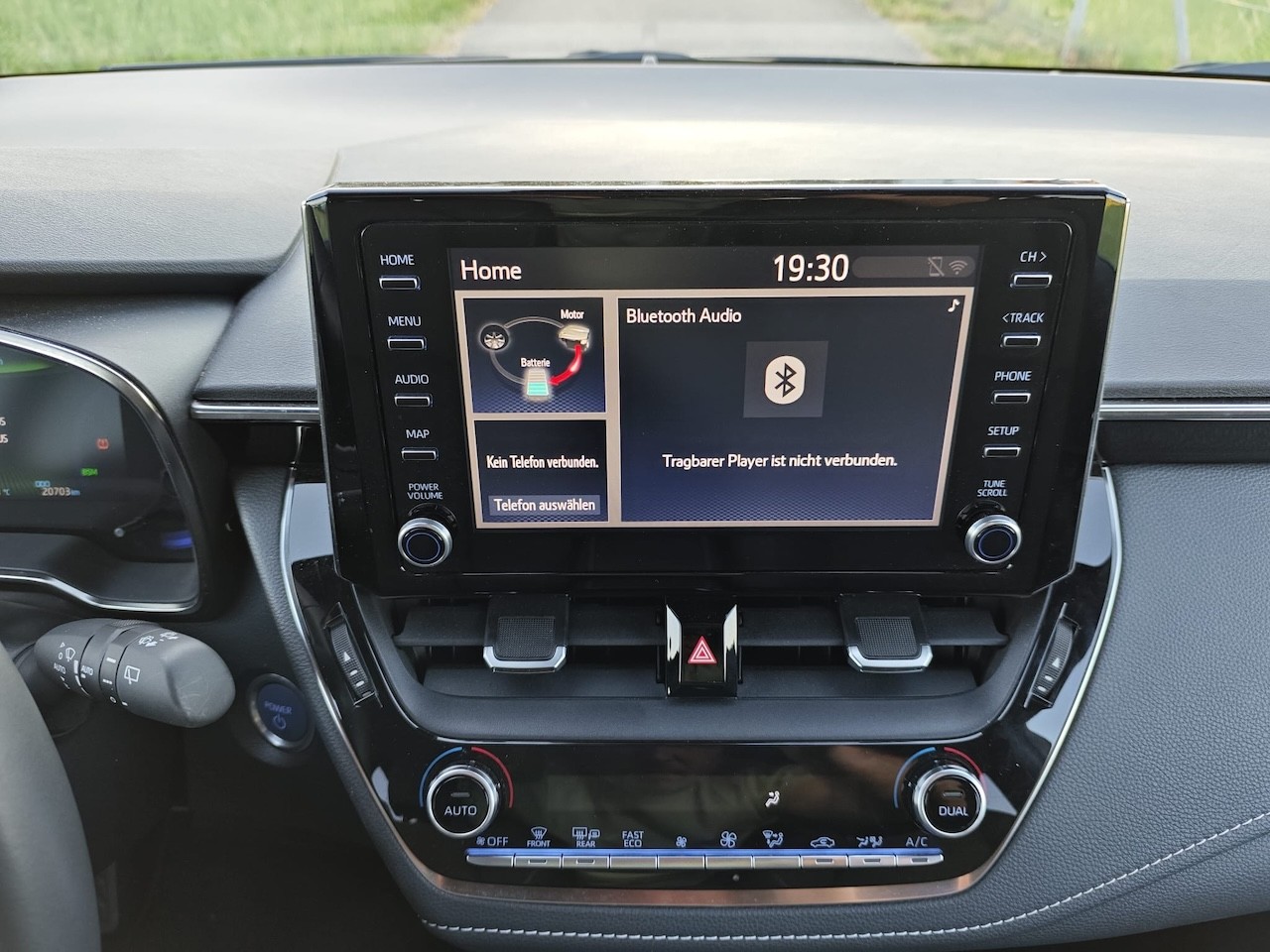 TOYOTA Swace 1.8 Hybrid Compact Top E-CVT-image-21