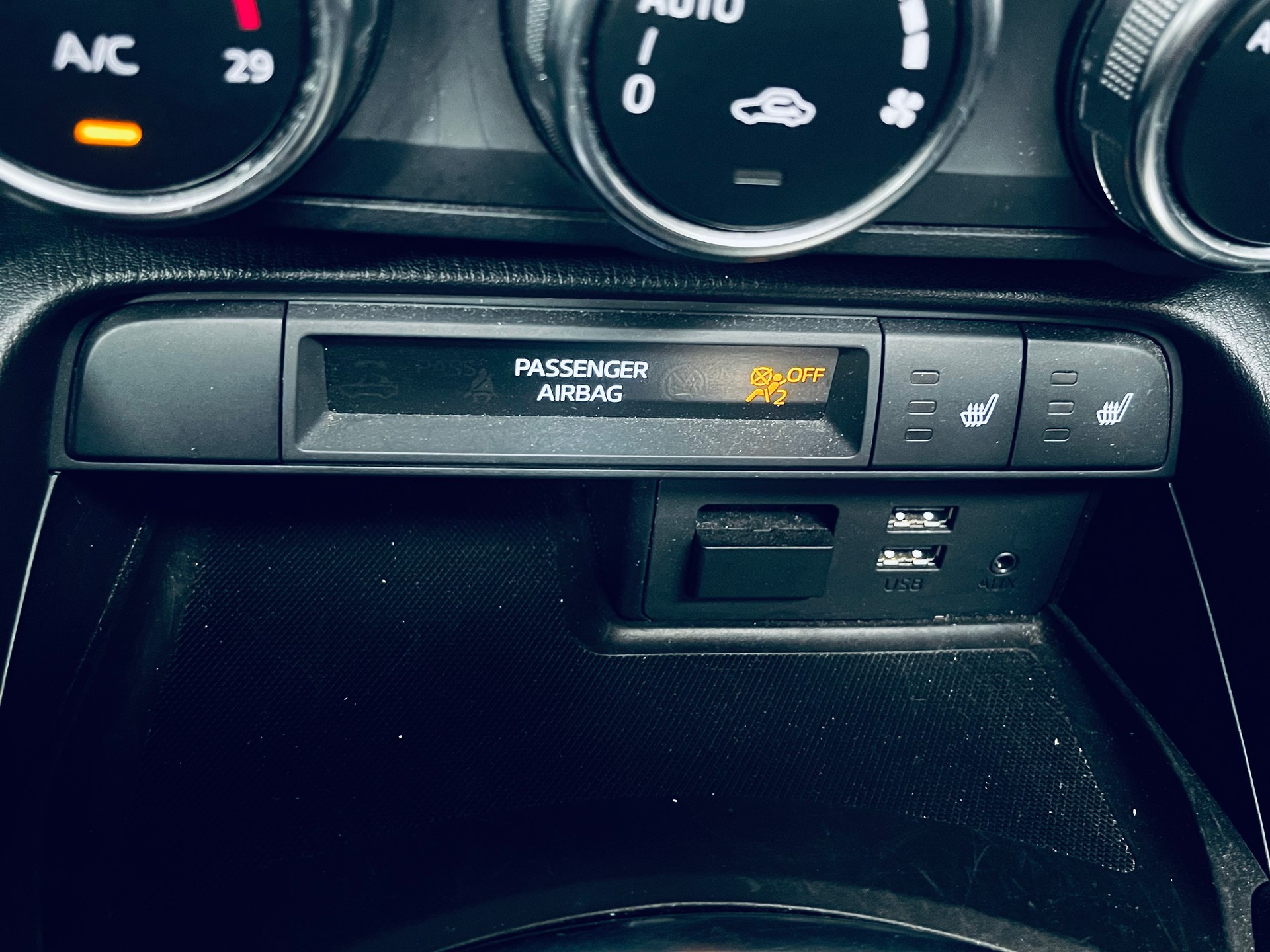 MAZDA MX-5 SKYACTIV-G 160 Revolution-image-21