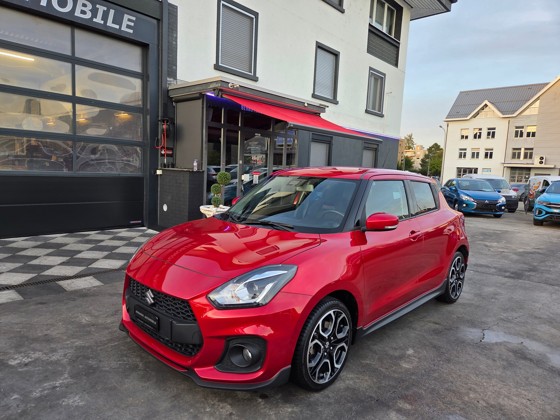 SUZUKI Swift Sport 1.4i 16V Compact Top-showroom-element-2