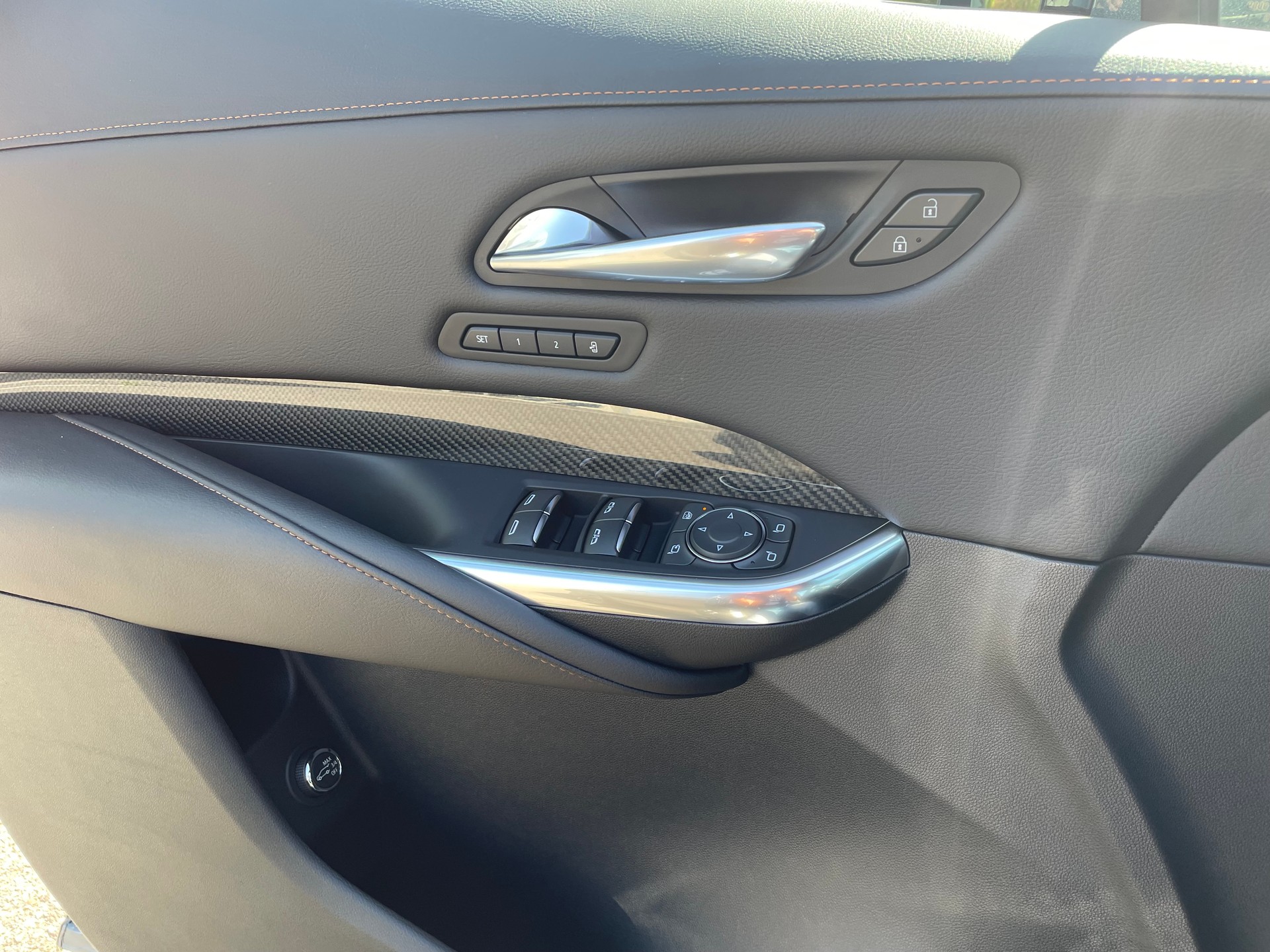 CADILLAC XT4 350D 2.0 Sport AWD Automat-image-15