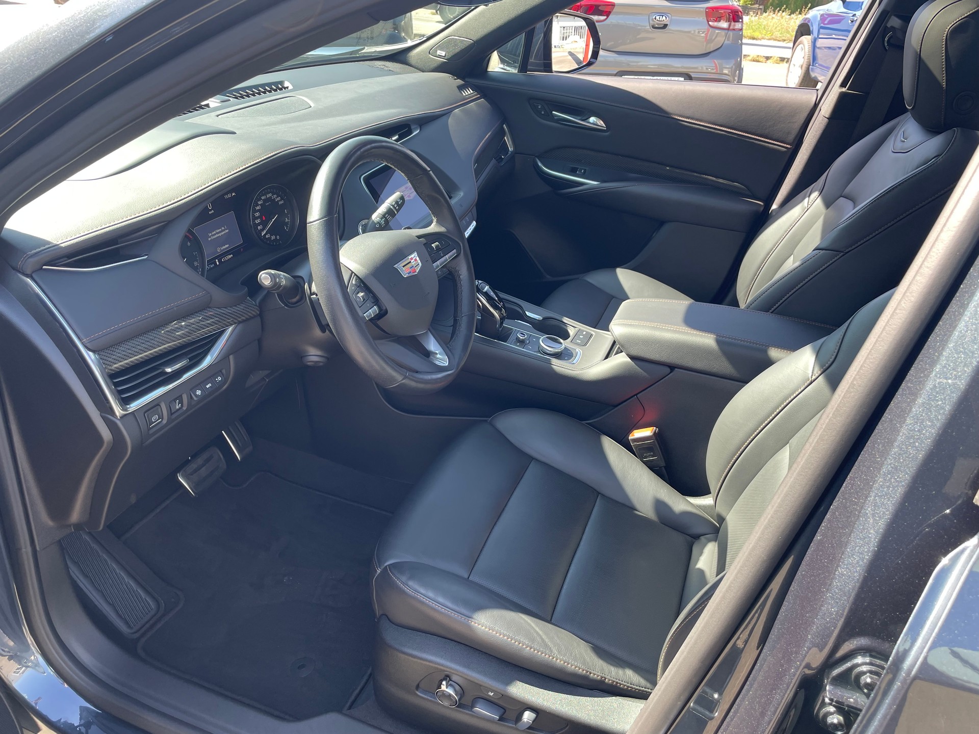 CADILLAC XT4 350D 2.0 Sport AWD Automat-image-7