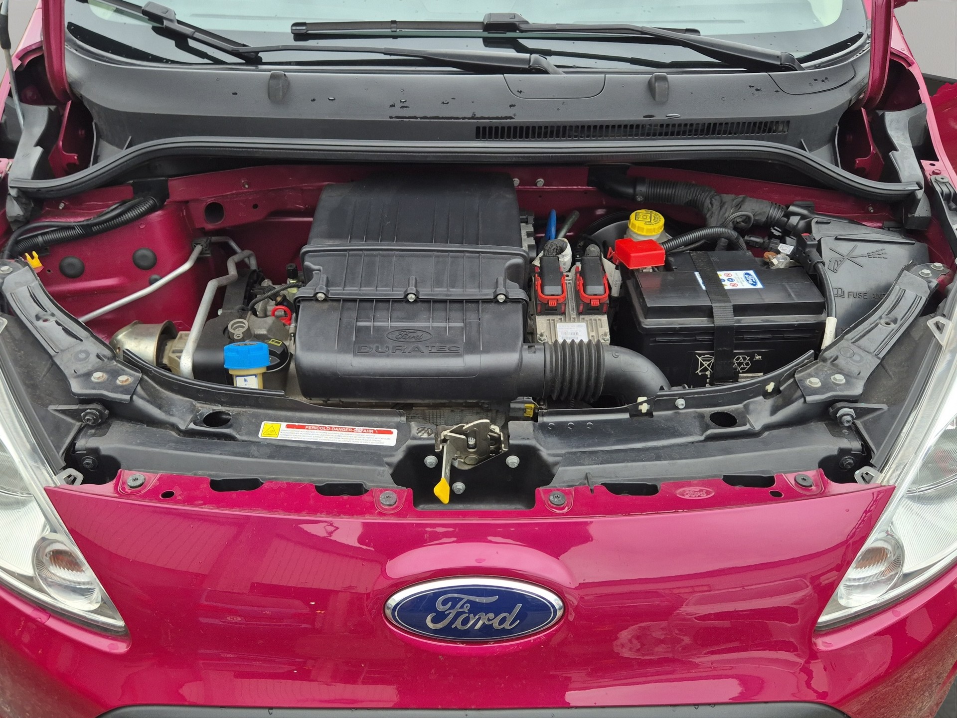 FORD KA 1.25 Titanium+-image-10