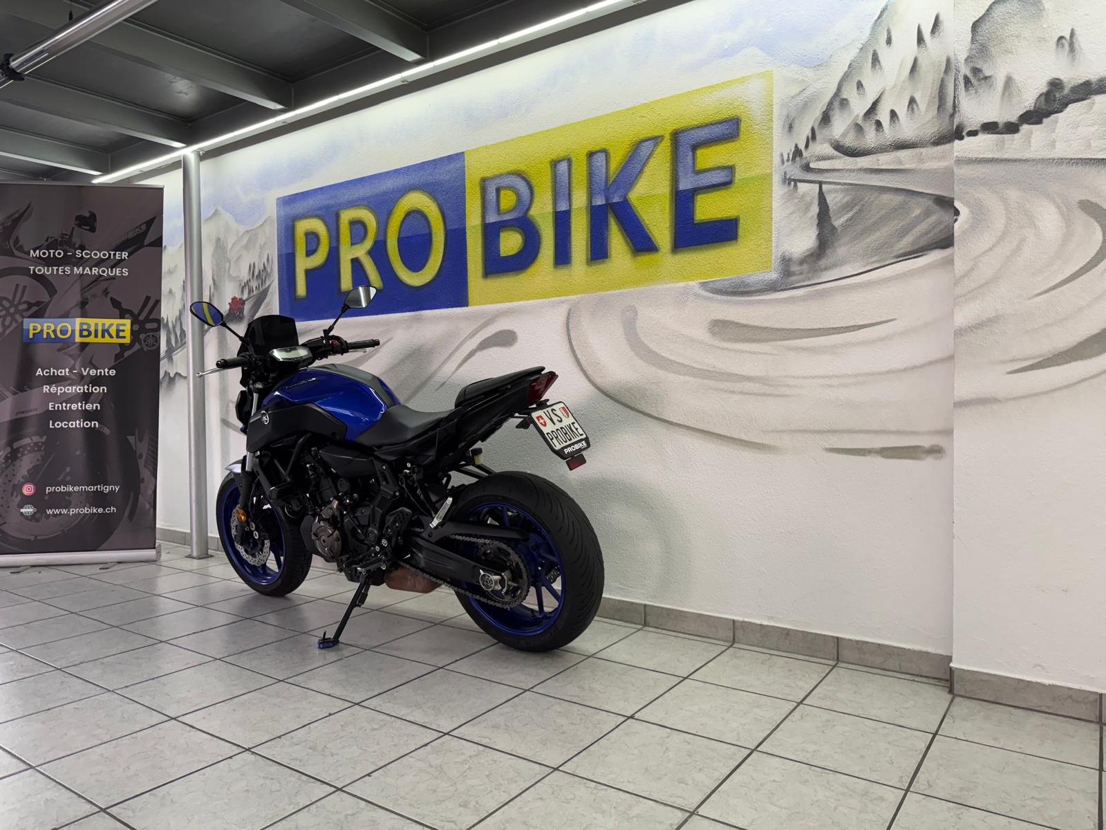 YAMAHA MT-07 ABS (35kW)-showroom-element-3