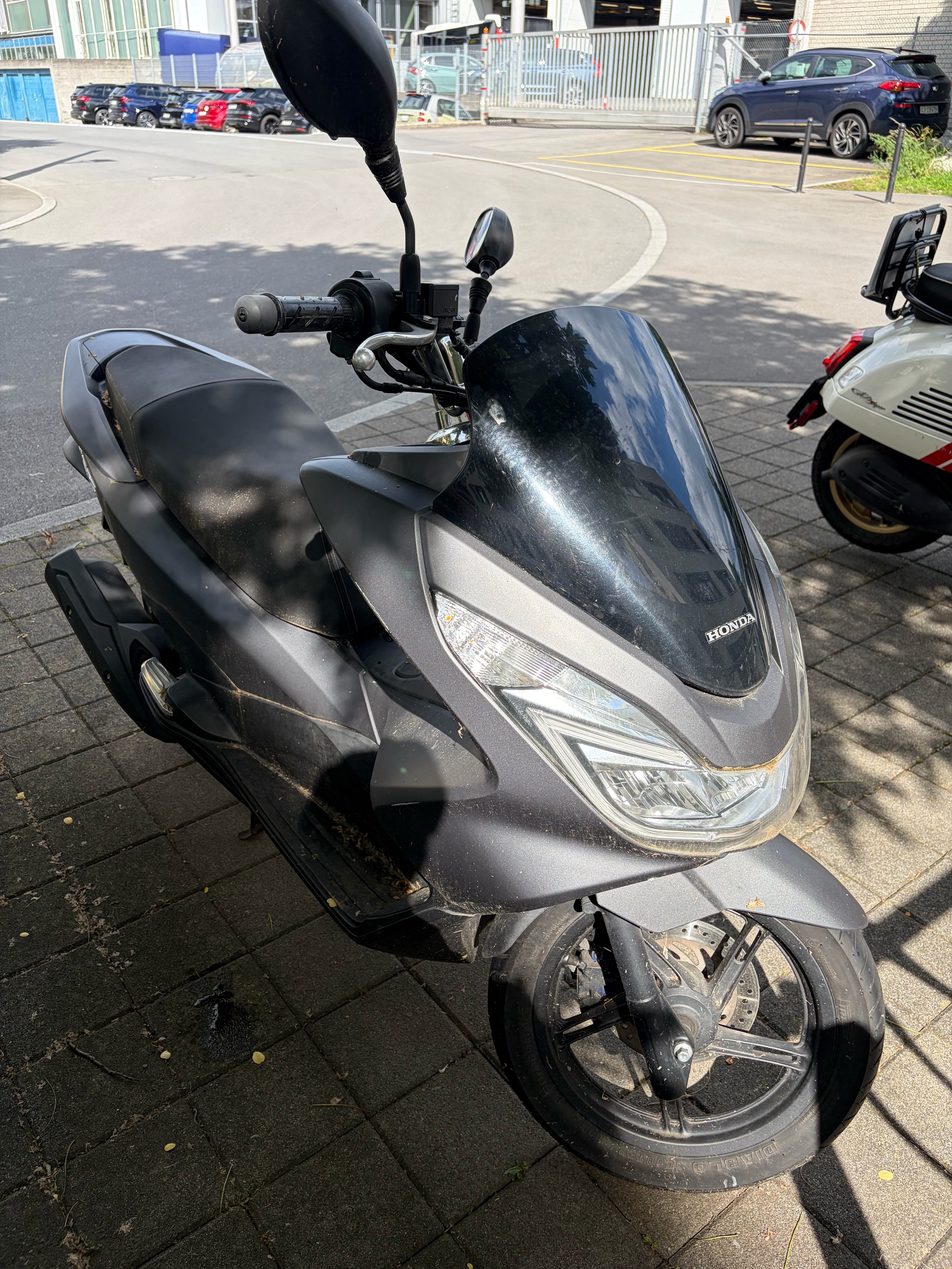 HONDA PCX 125 i-image-3