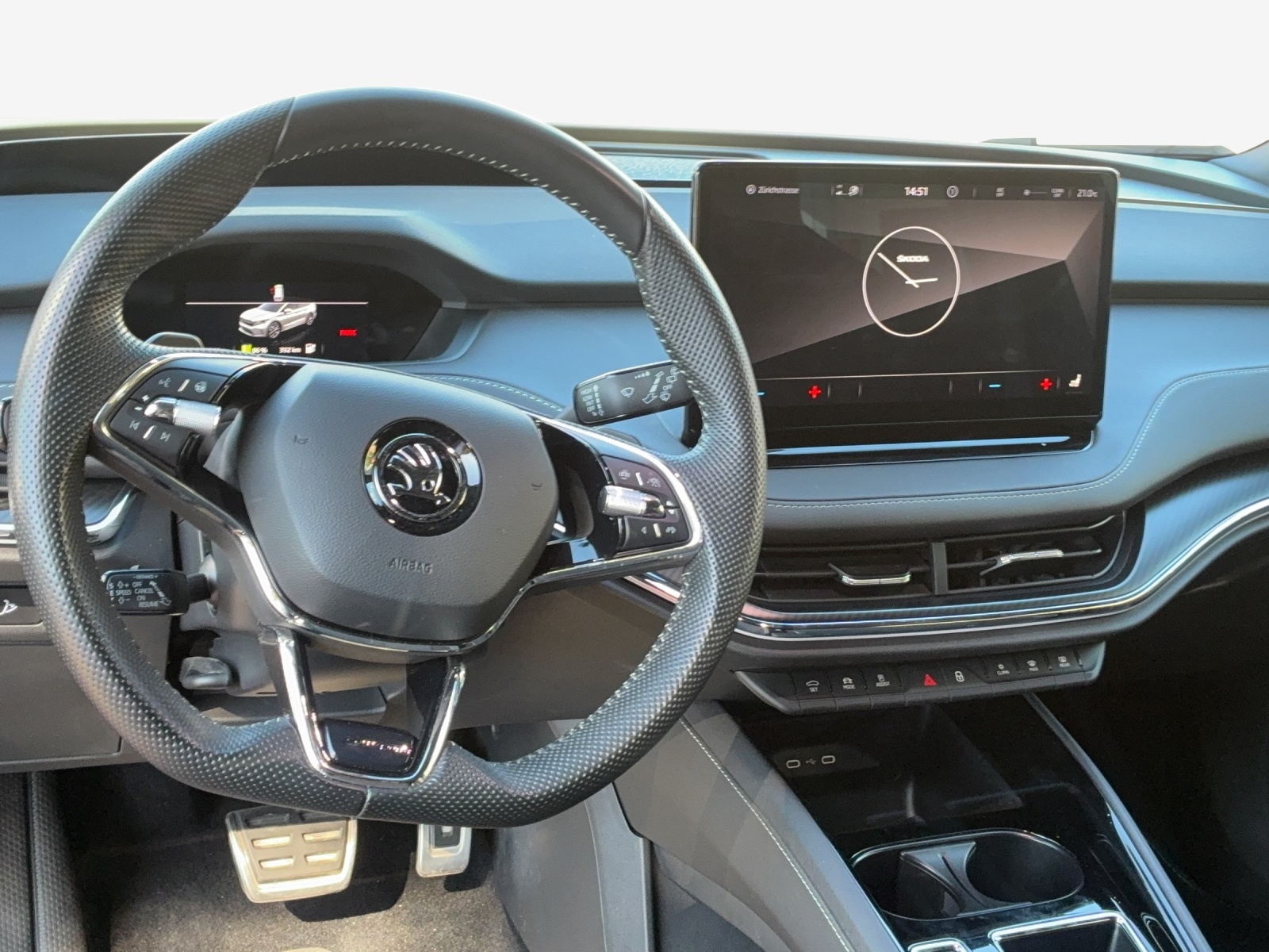 SKODA Enyaq iV 80x SportLine-image-8
