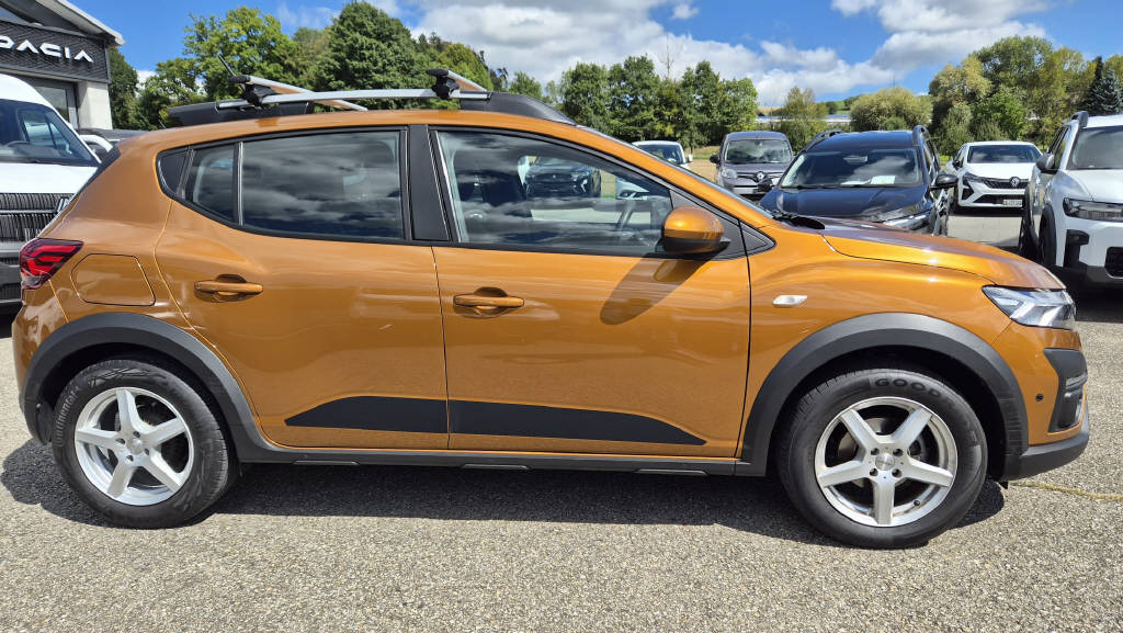 DACIA Sandero 1.0 TCe Stepway Comfort-showroom-element-3