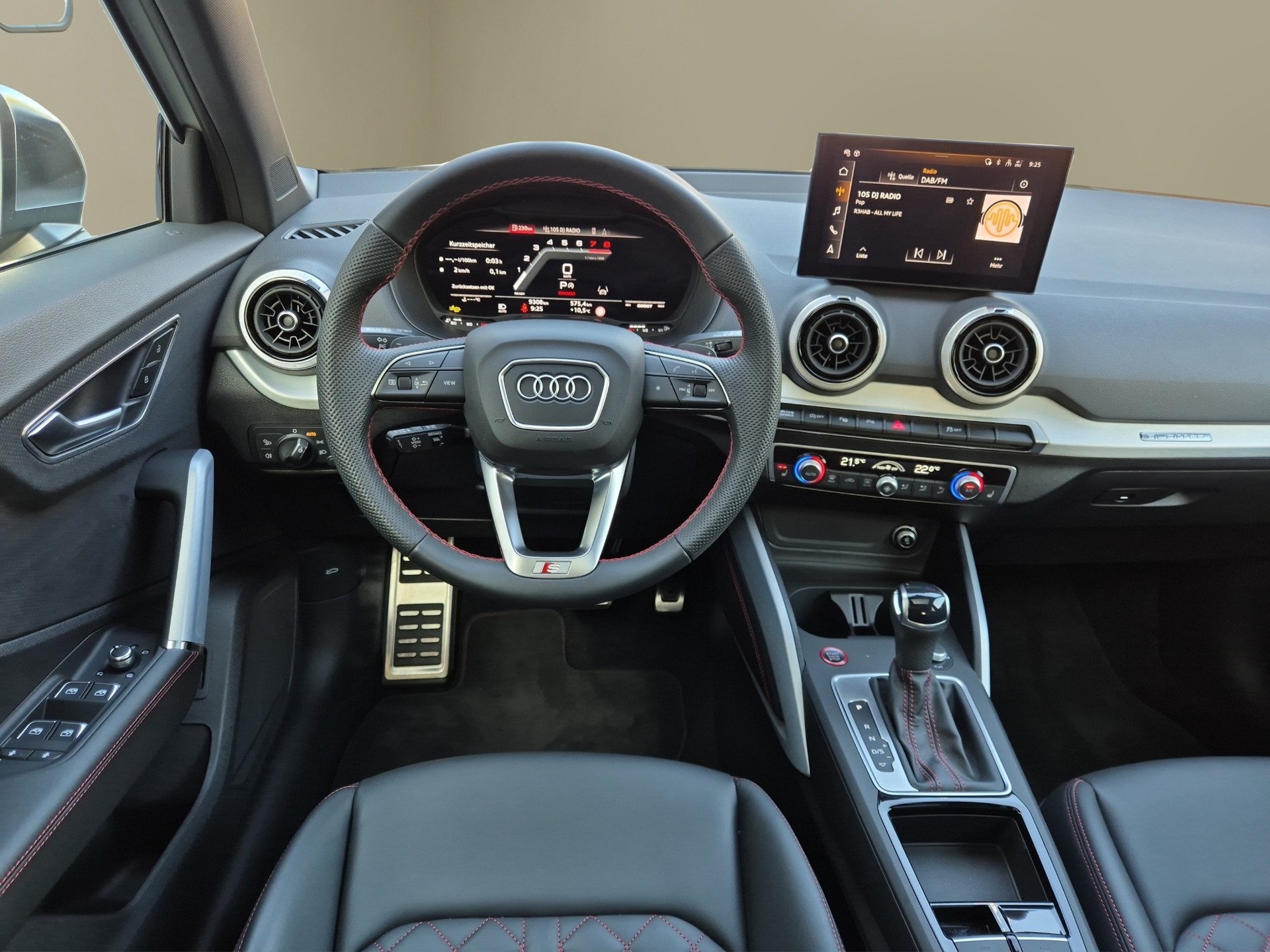 AUDI SQ2 TFSI quattro S-tronic-image-11