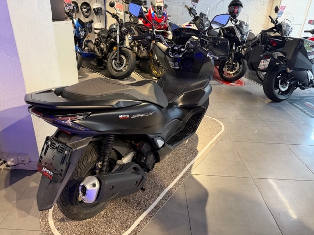 HONDA PCX 125 i ABS-image-2