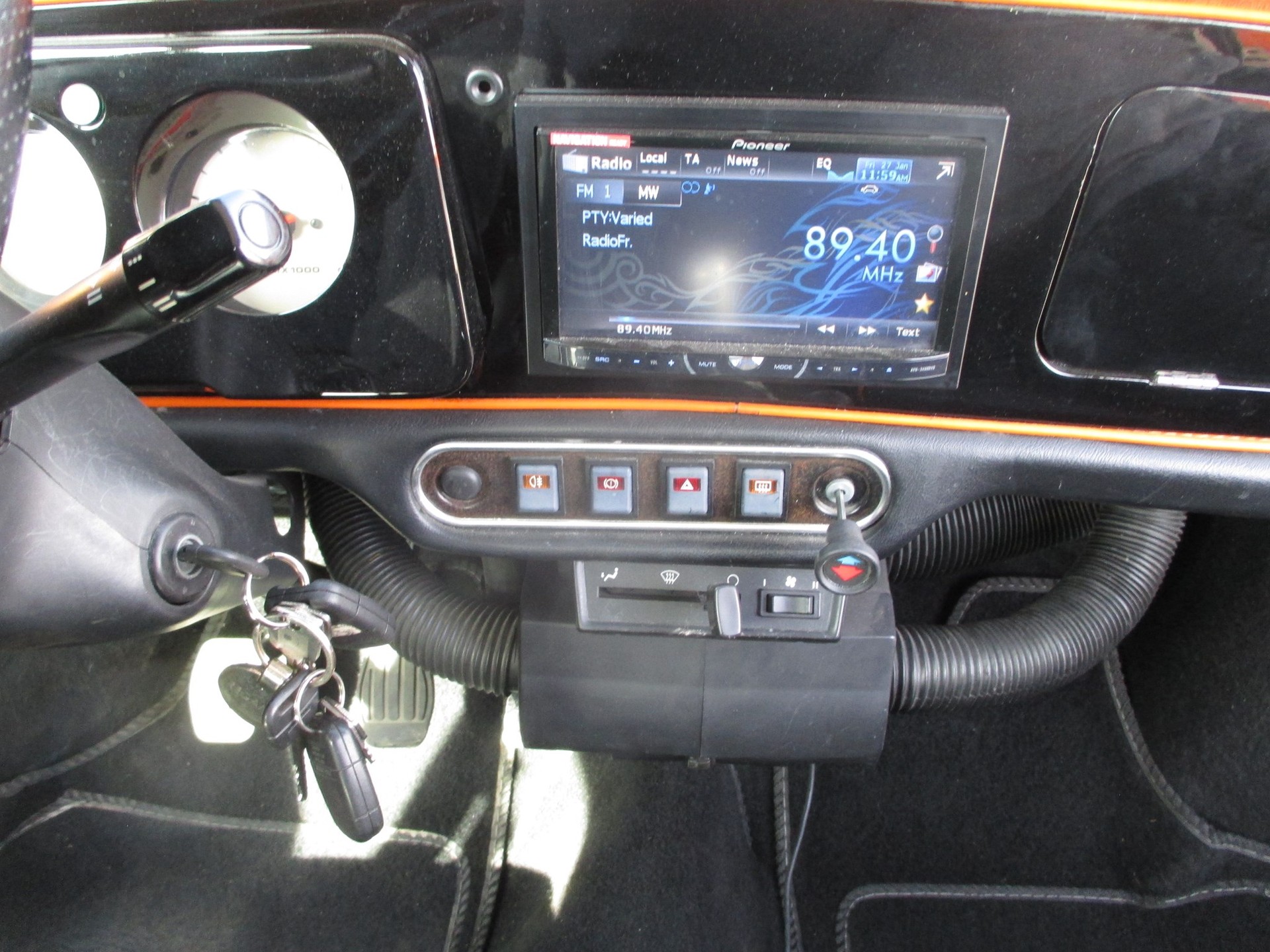 MINI 1.3i-image-10