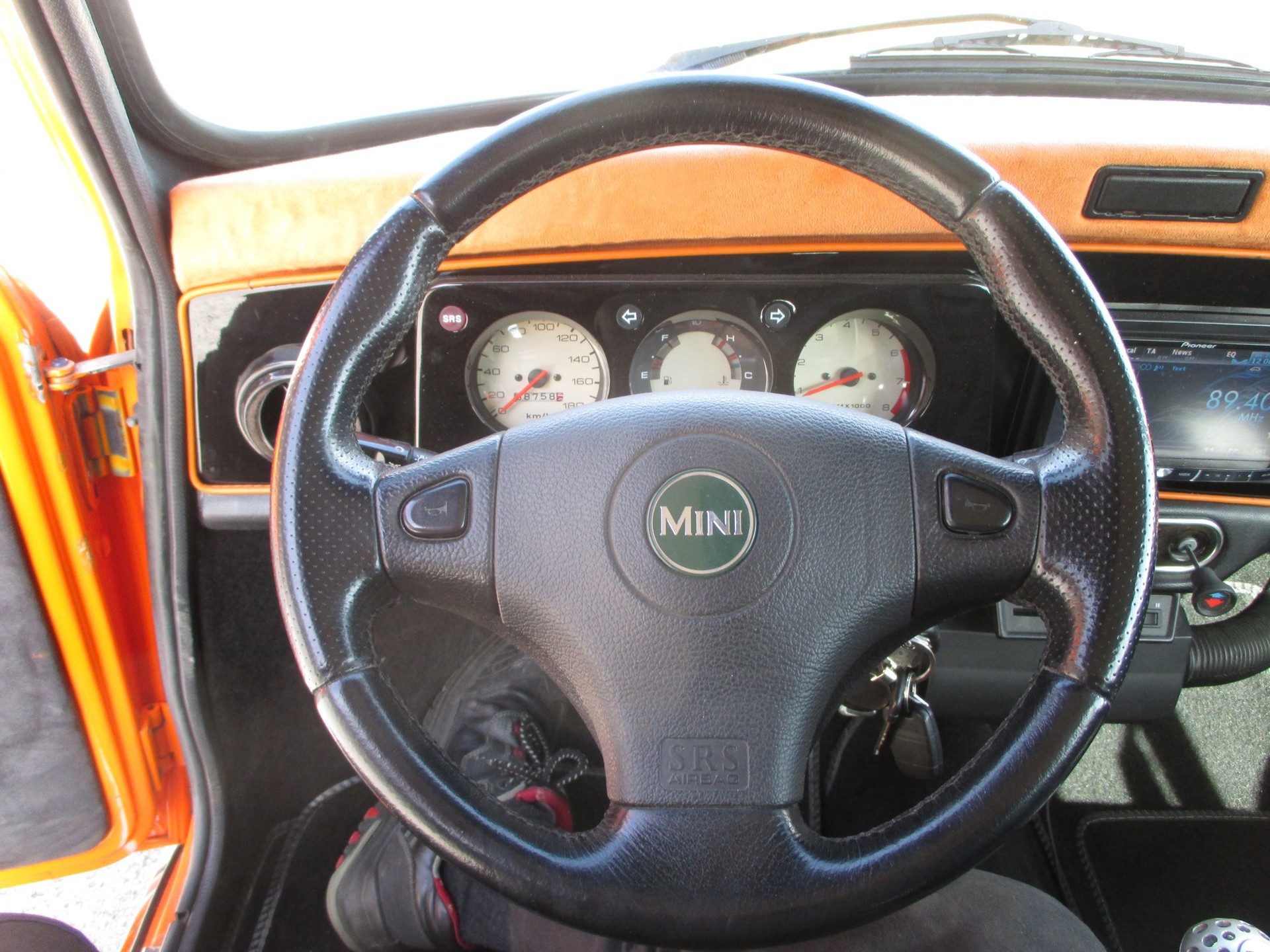 MINI 1.3i-image-8