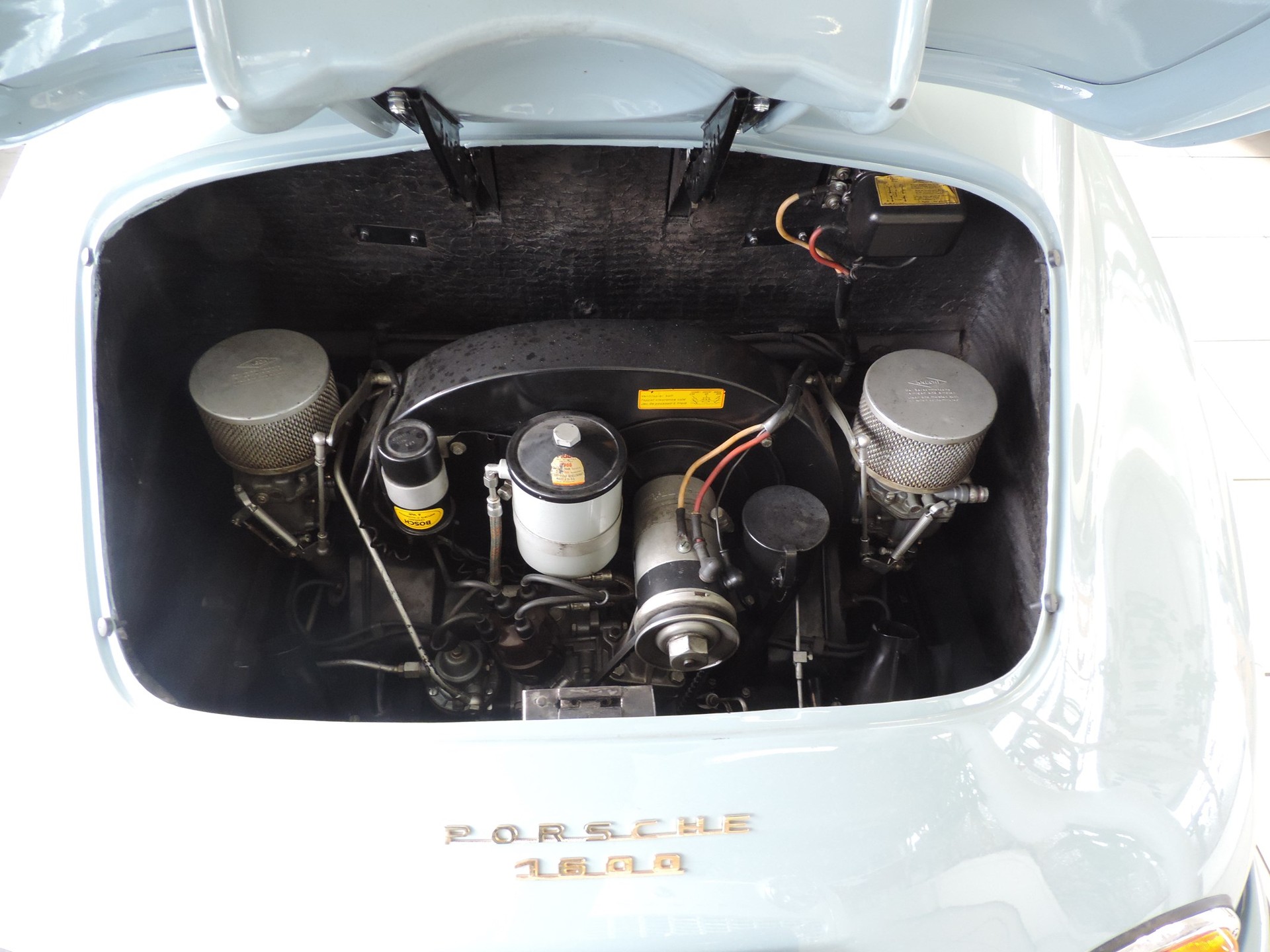 PORSCHE 356 AT2-image-8