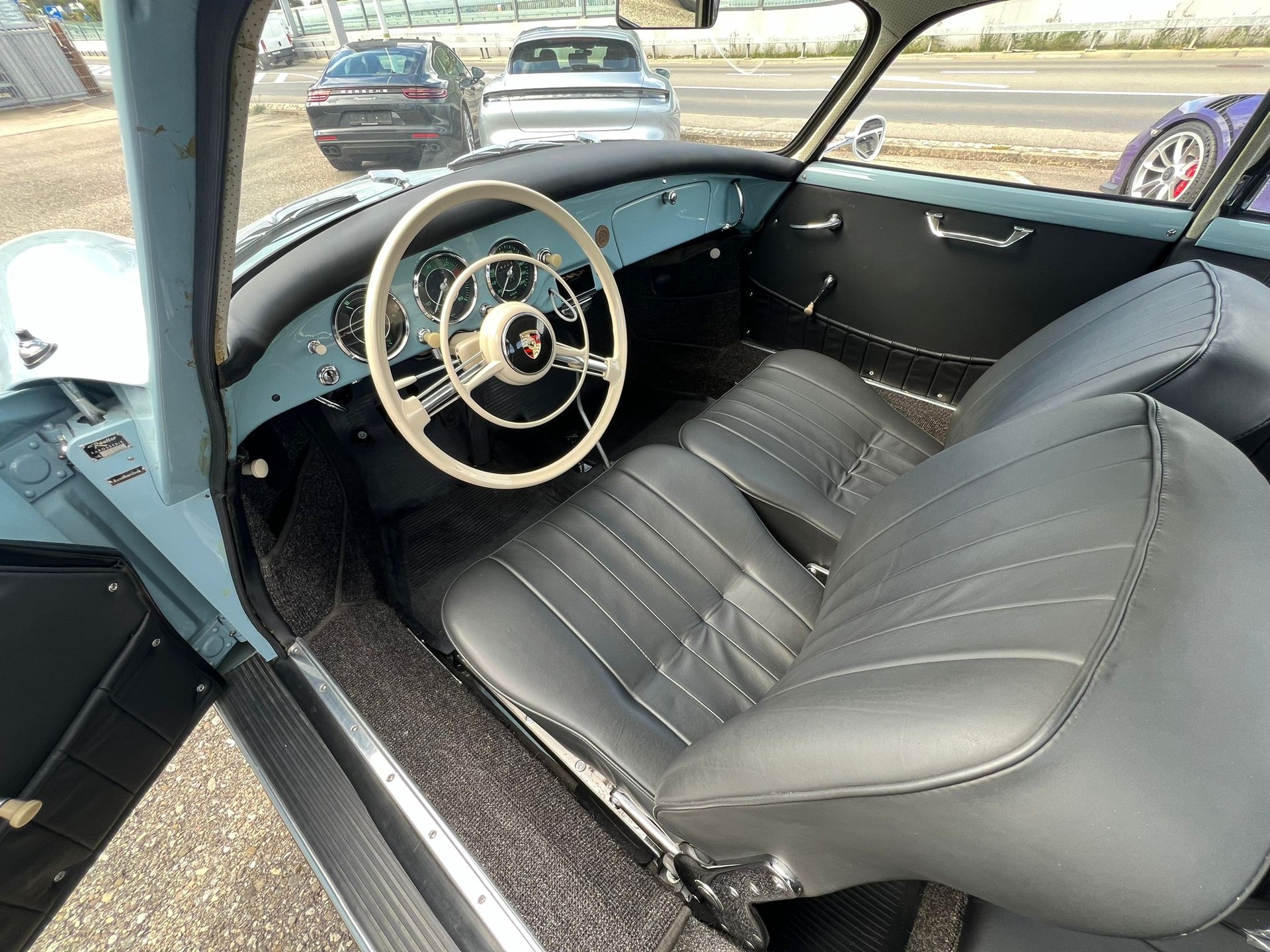PORSCHE 356 AT2-image-6
