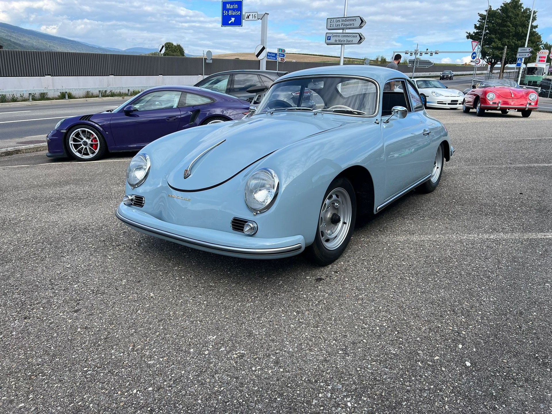 PORSCHE 356 AT2-showroom-element-3