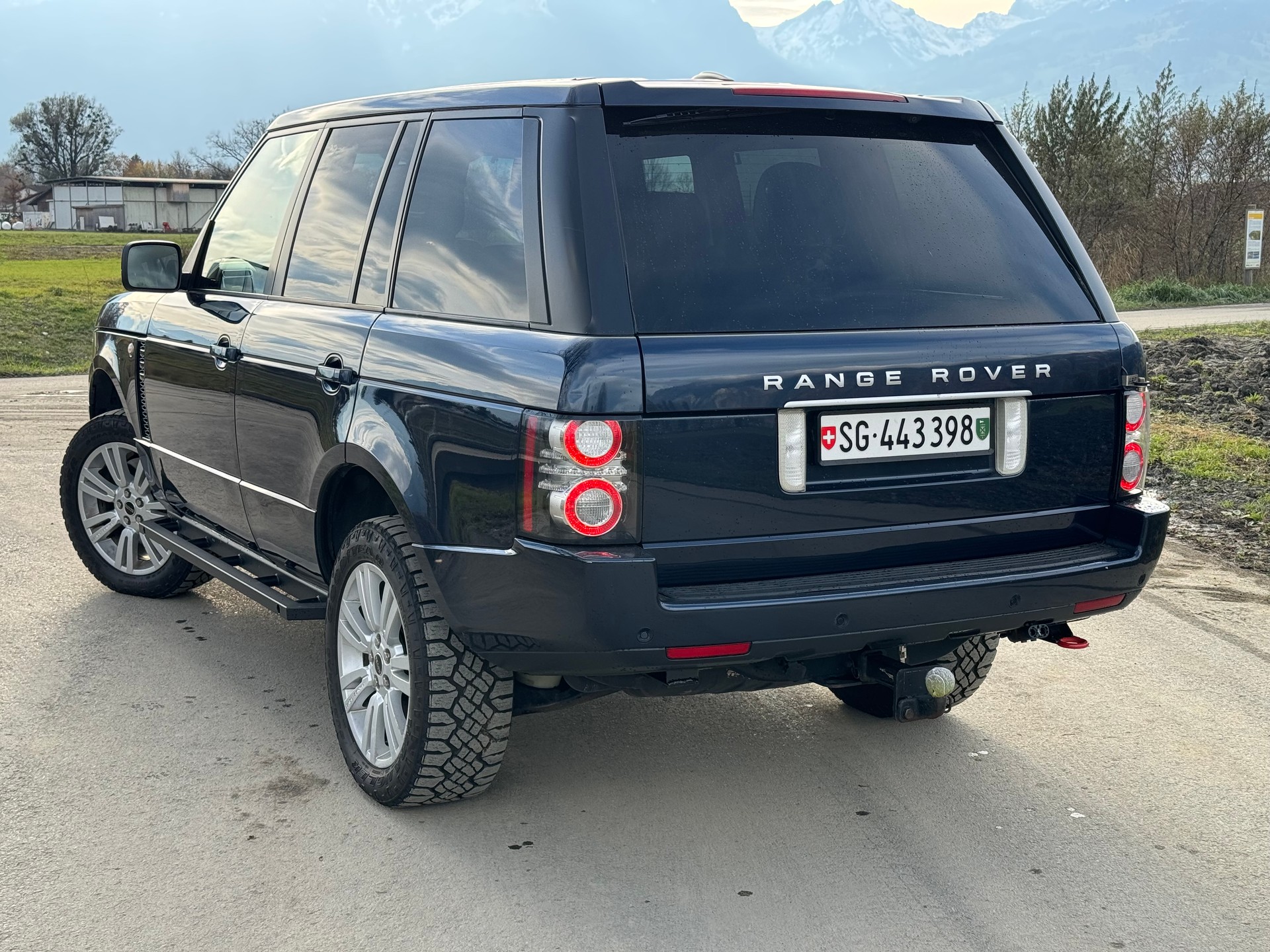 LAND ROVER Range Rover 4.4 TDV8 Automatic-image-8