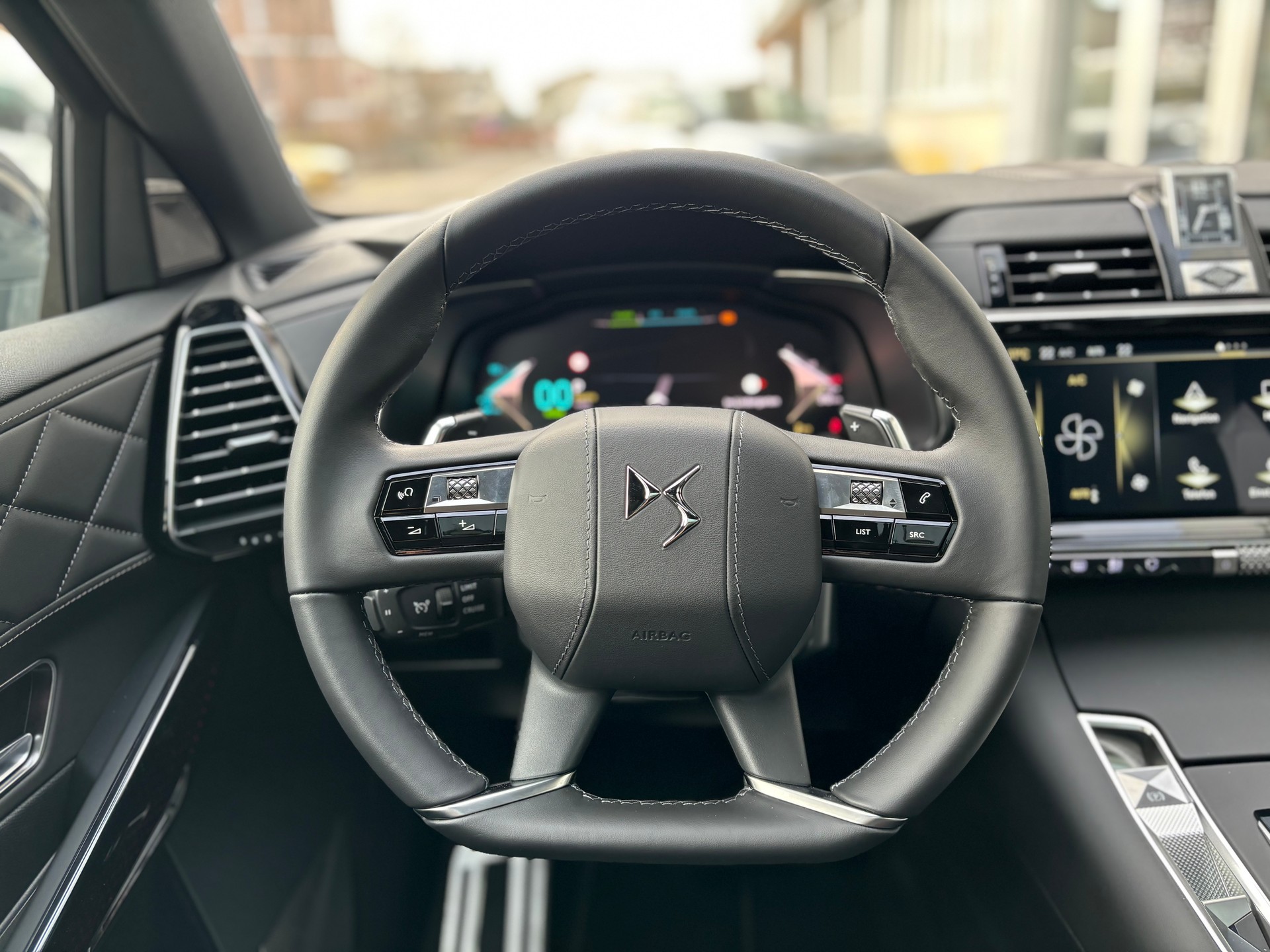 DS AUTOMOBILES DS7 1.6 E-Tense Rivoli 4x4-image-13