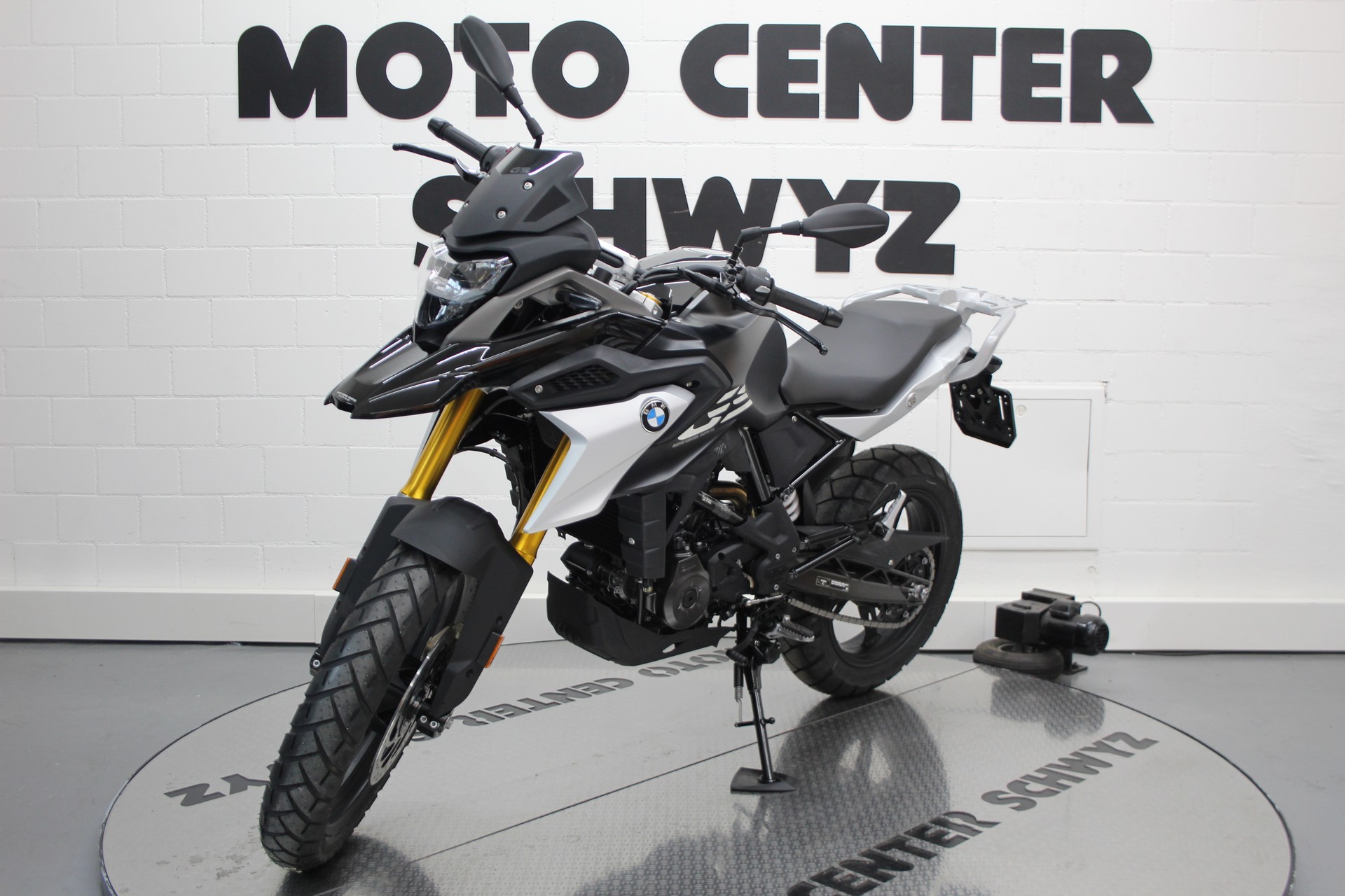 BMW G 310 GS-image-3