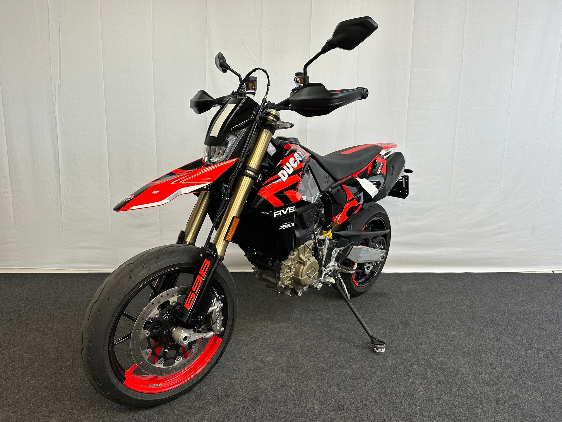 DUCATI Hypermotard 698 Mono RVE-image-2