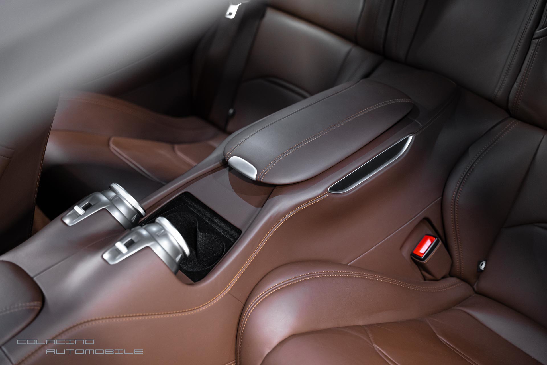 FERRARI GTC 4 Lusso-image-15