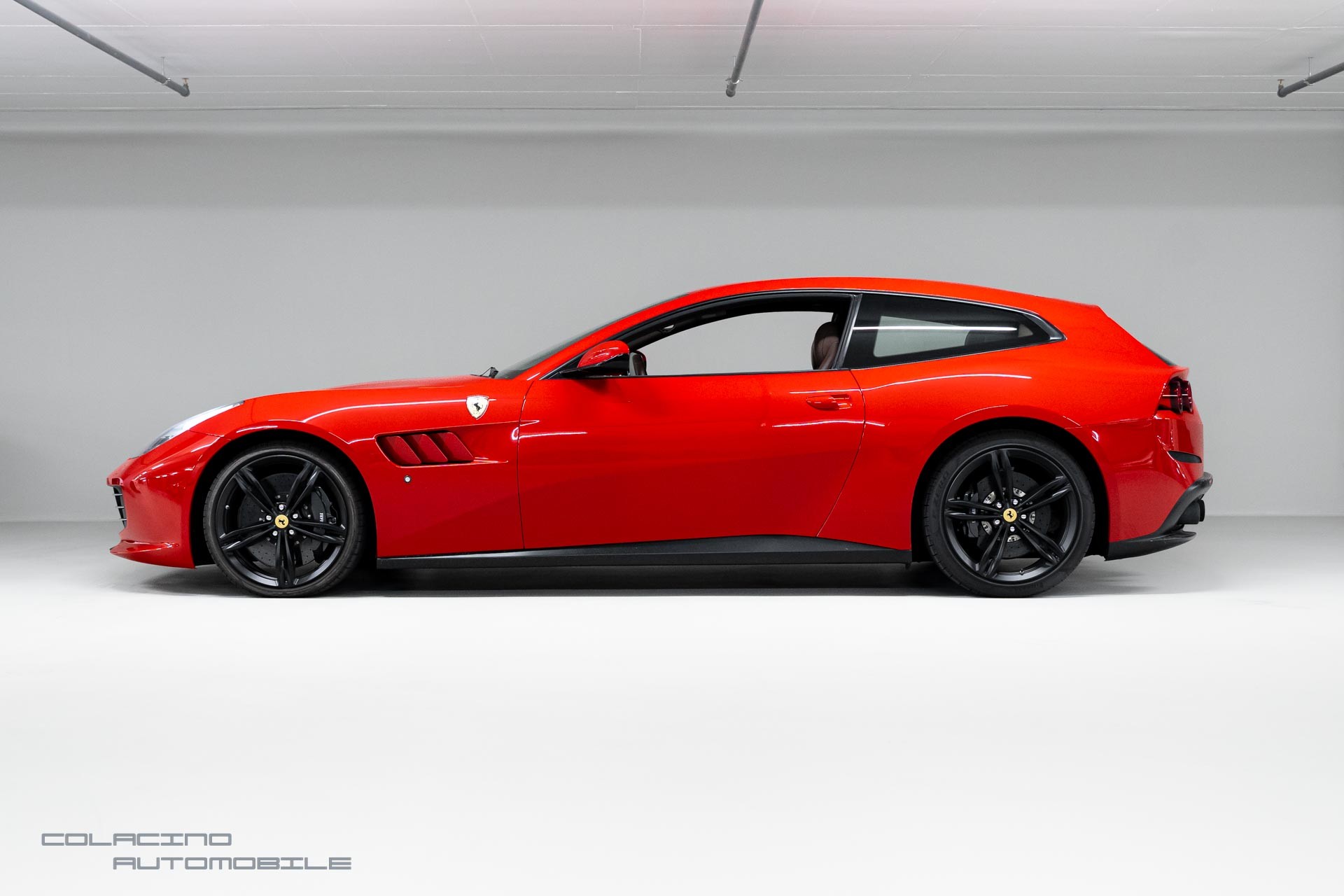 FERRARI GTC 4 Lusso-image-6