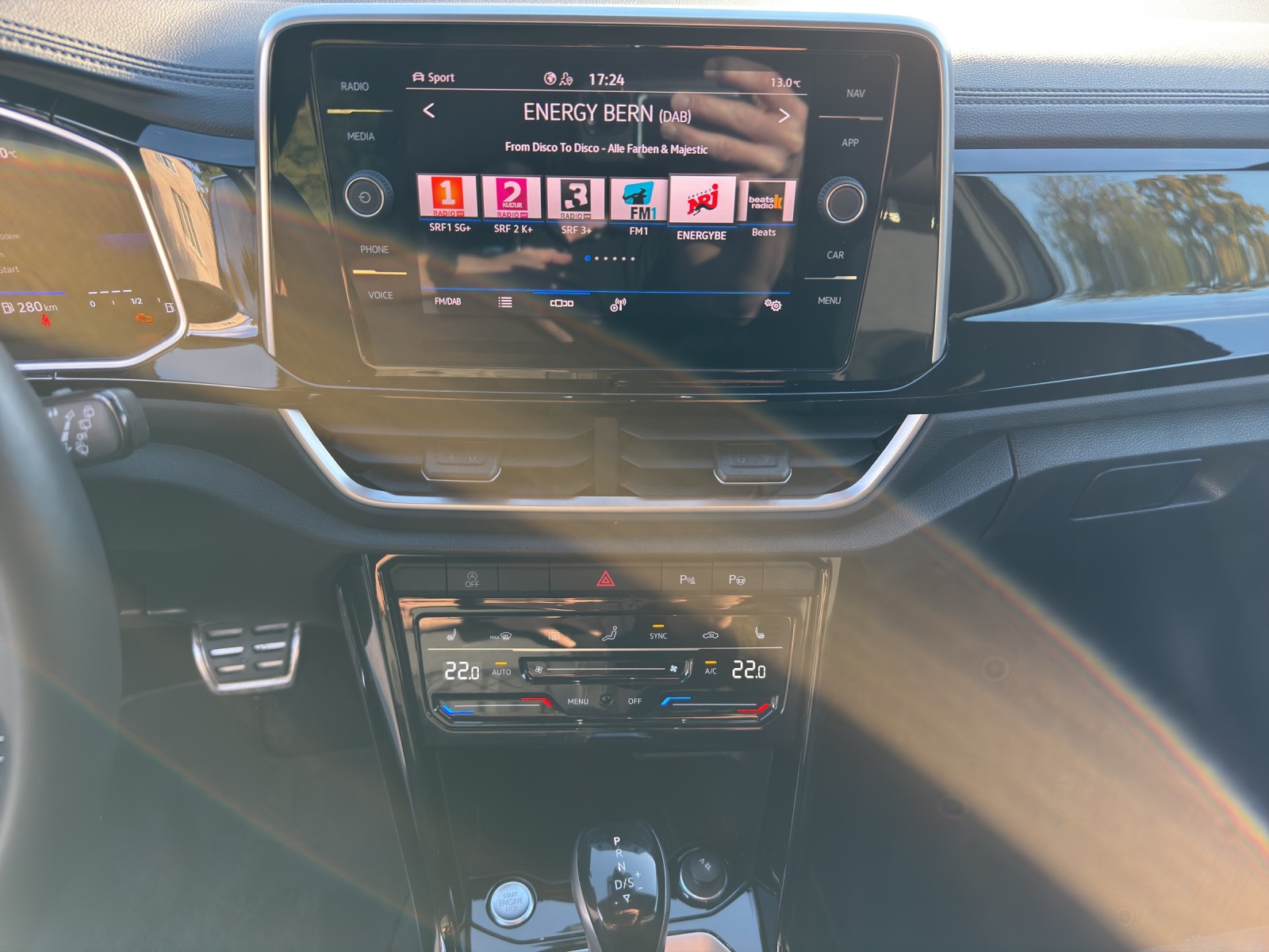 VW T-Roc 2.0 TSI R-Line DSG 4Motion-image-11