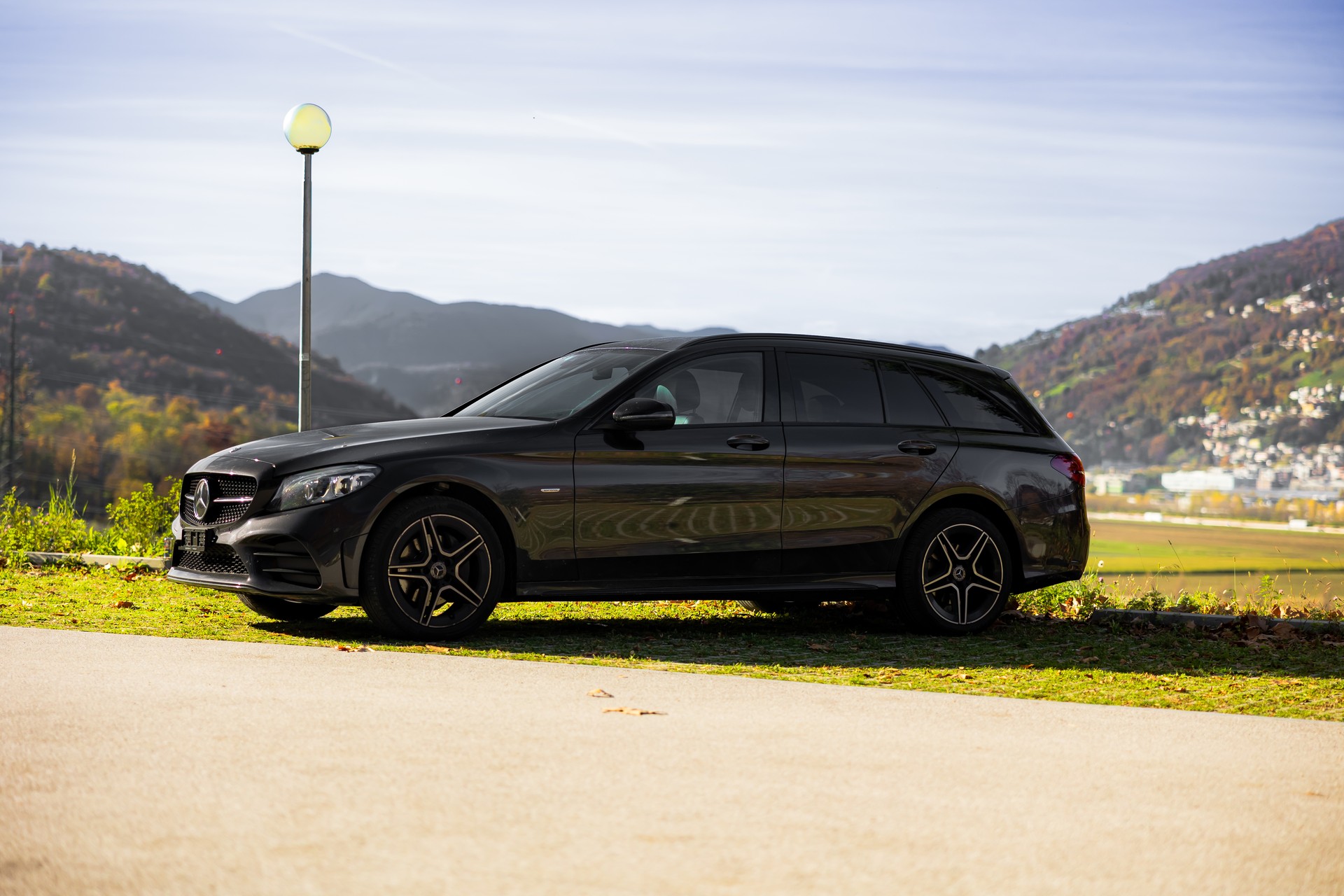 MERCEDES-BENZ C 220 d Swiss Star AMG Line 4M 9G-Tronic-image-1