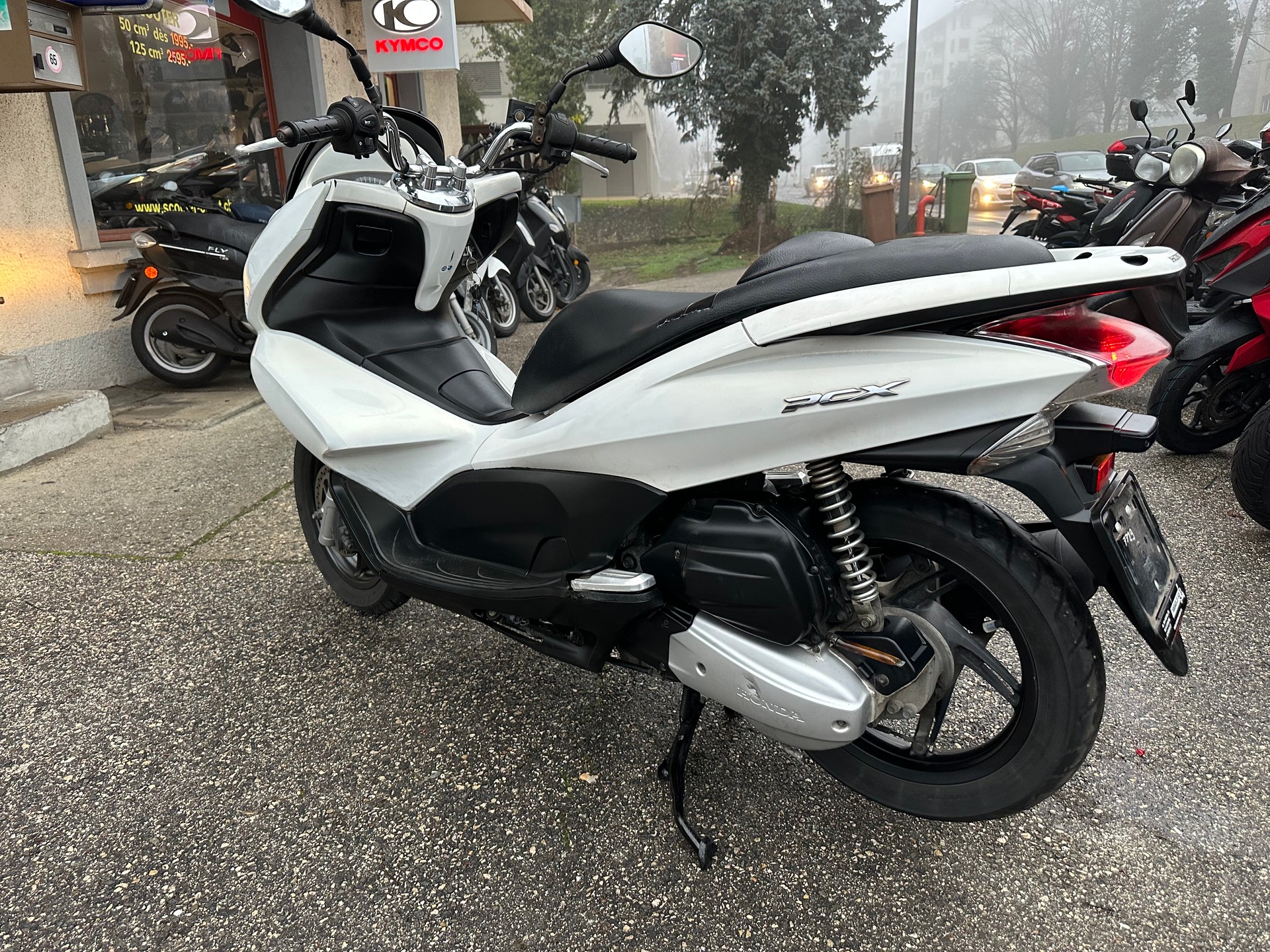 HONDA PCX 125 i-image-3