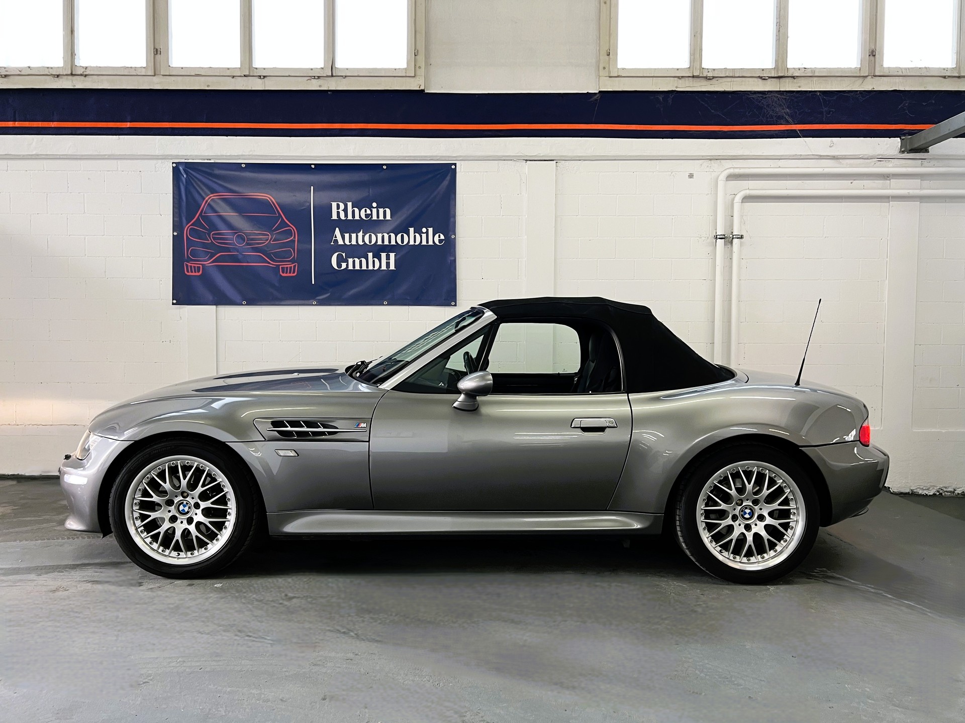 BMW Z3 3.0i Roadster-image-2
