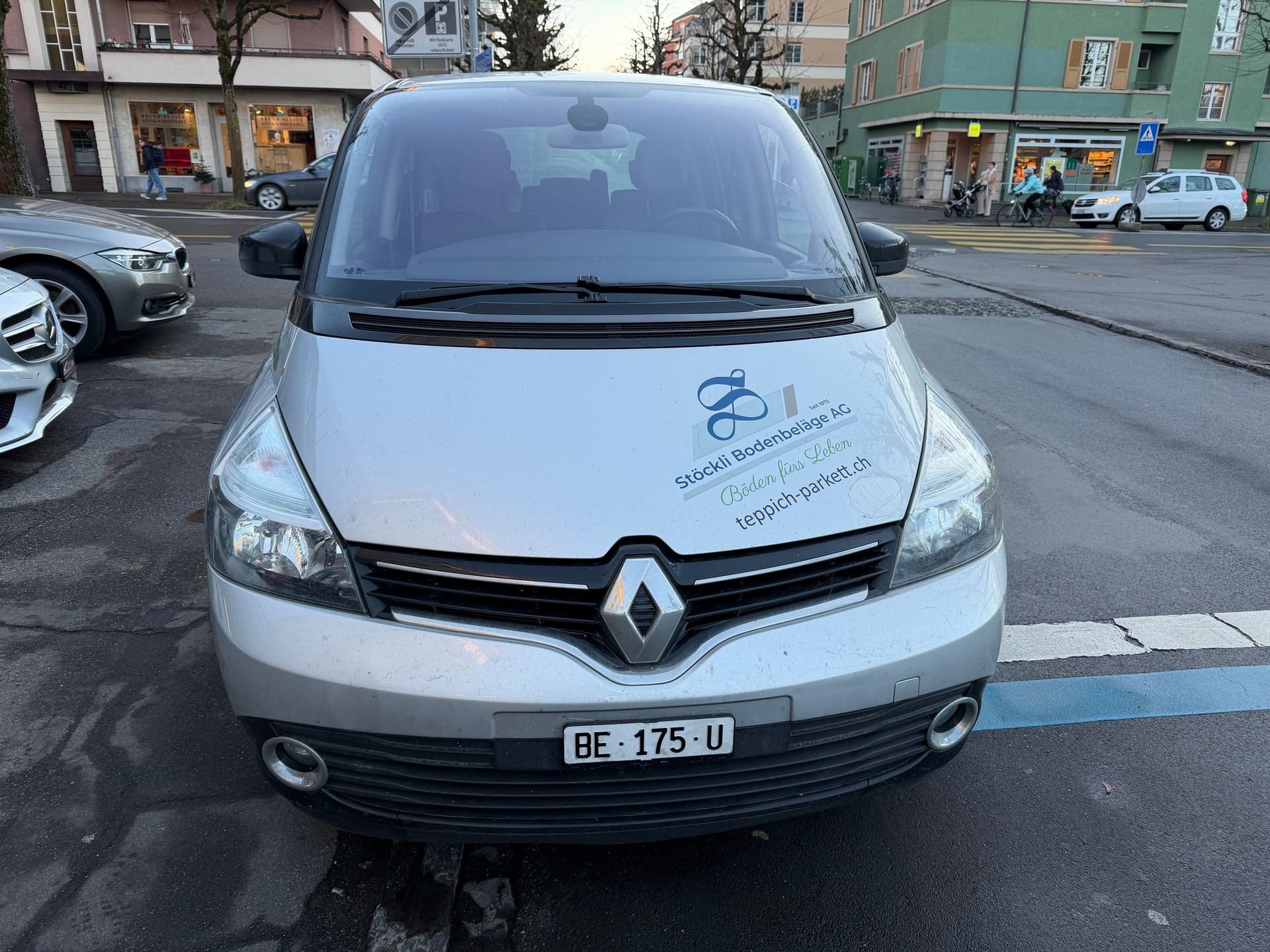 RENAULT Espace 2.0 dCi Dynamique Automatic-image-1