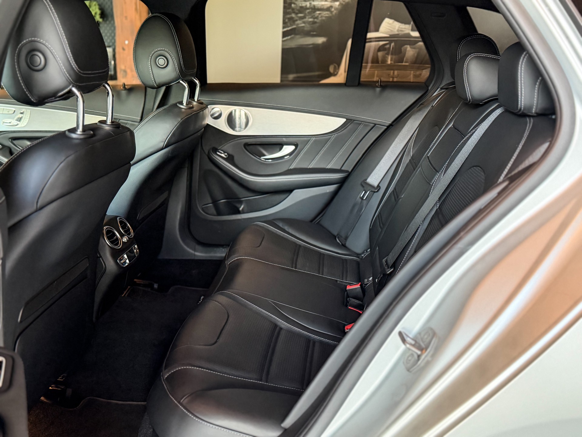 MERCEDES-BENZ C 63 S AMG-image-13