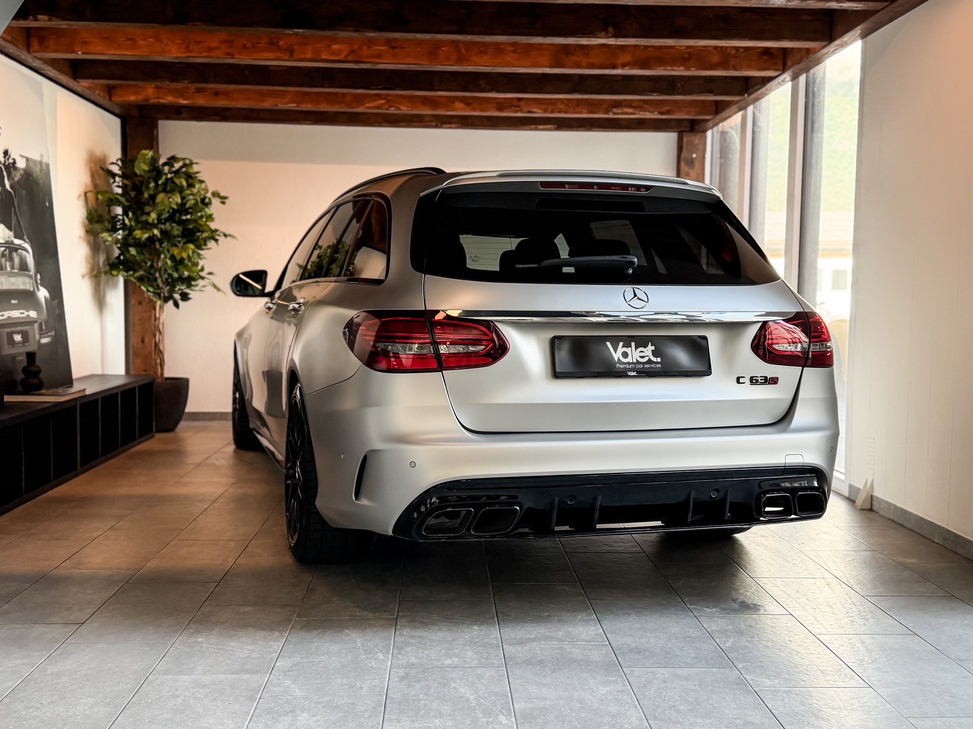 MERCEDES-BENZ C 63 S AMG-image-4